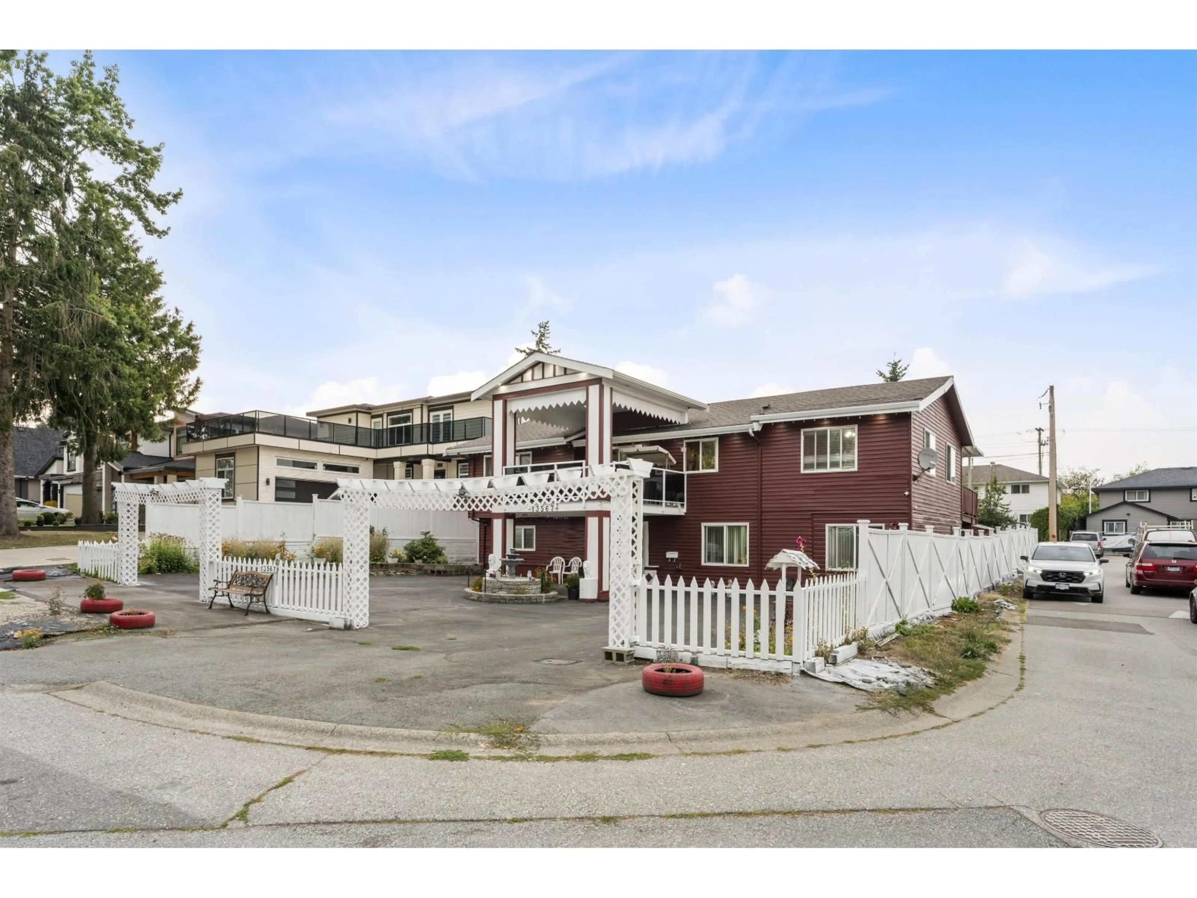 Unknown for 13567 67A, Surrey British Columbia V3W2C1