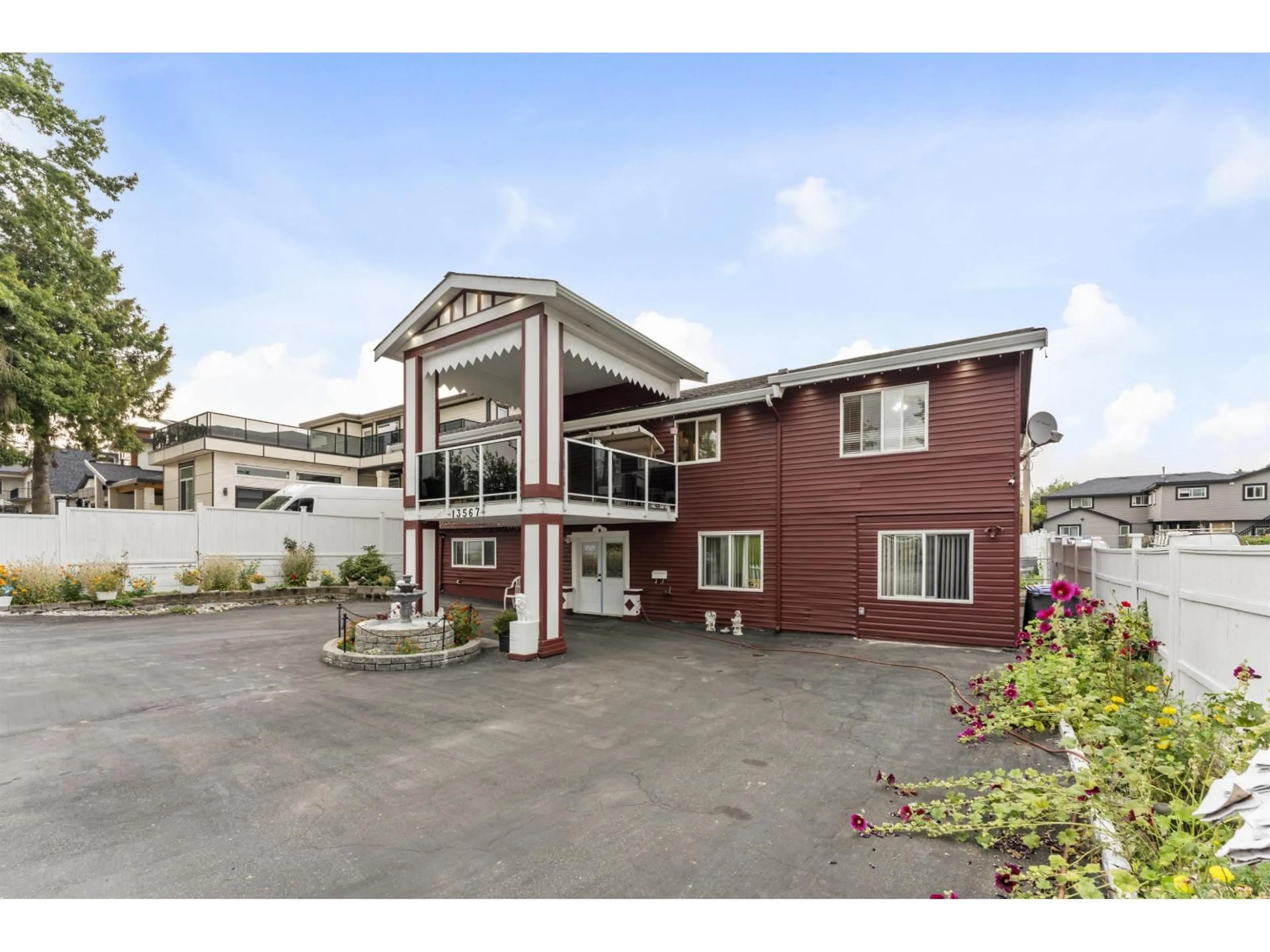 Unknown for 13567 67A, Surrey British Columbia V3W2C1