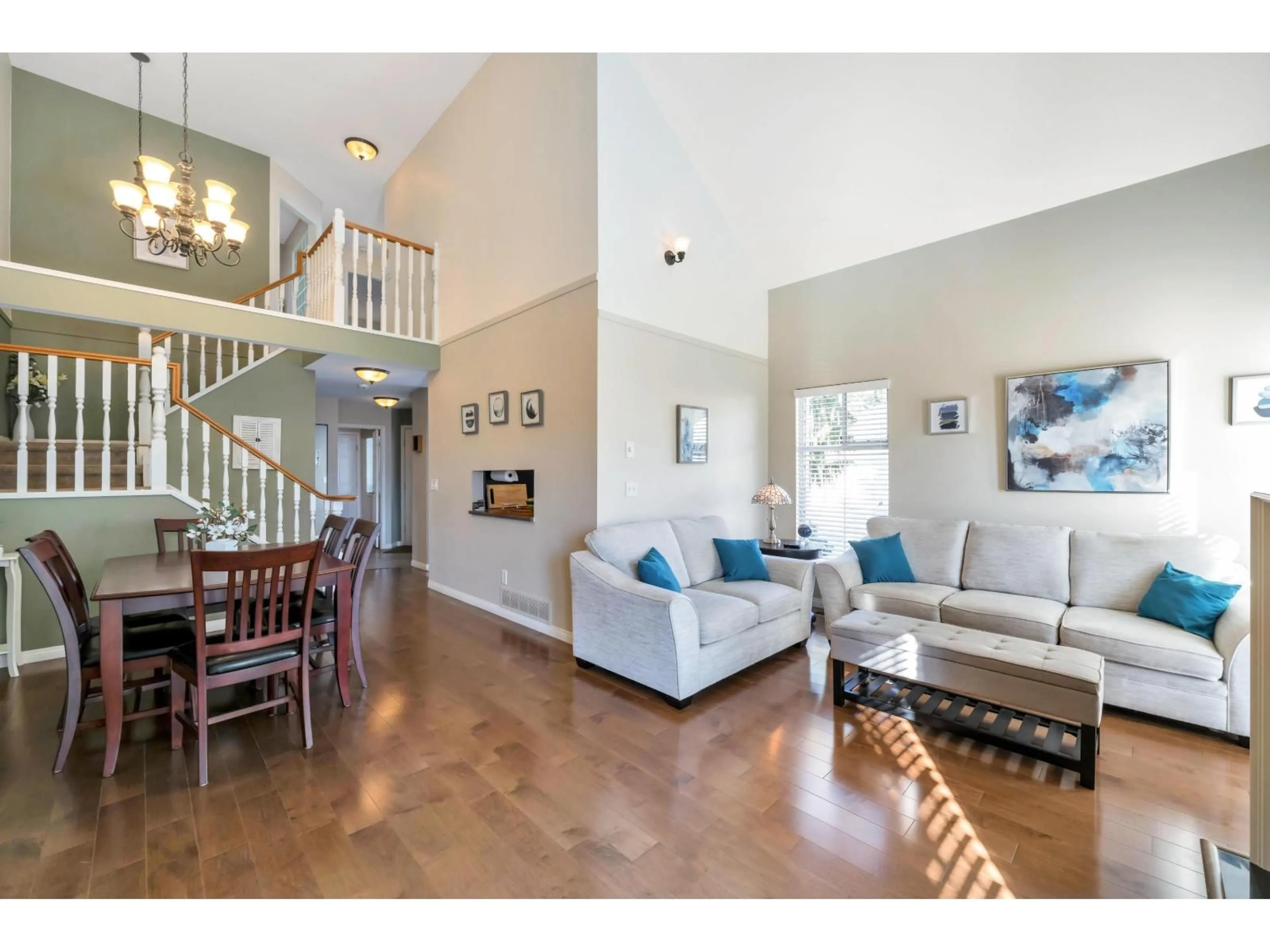 Living room with furniture, unknown for 77 - 6140 192, Surrey British Columbia V3S7V7