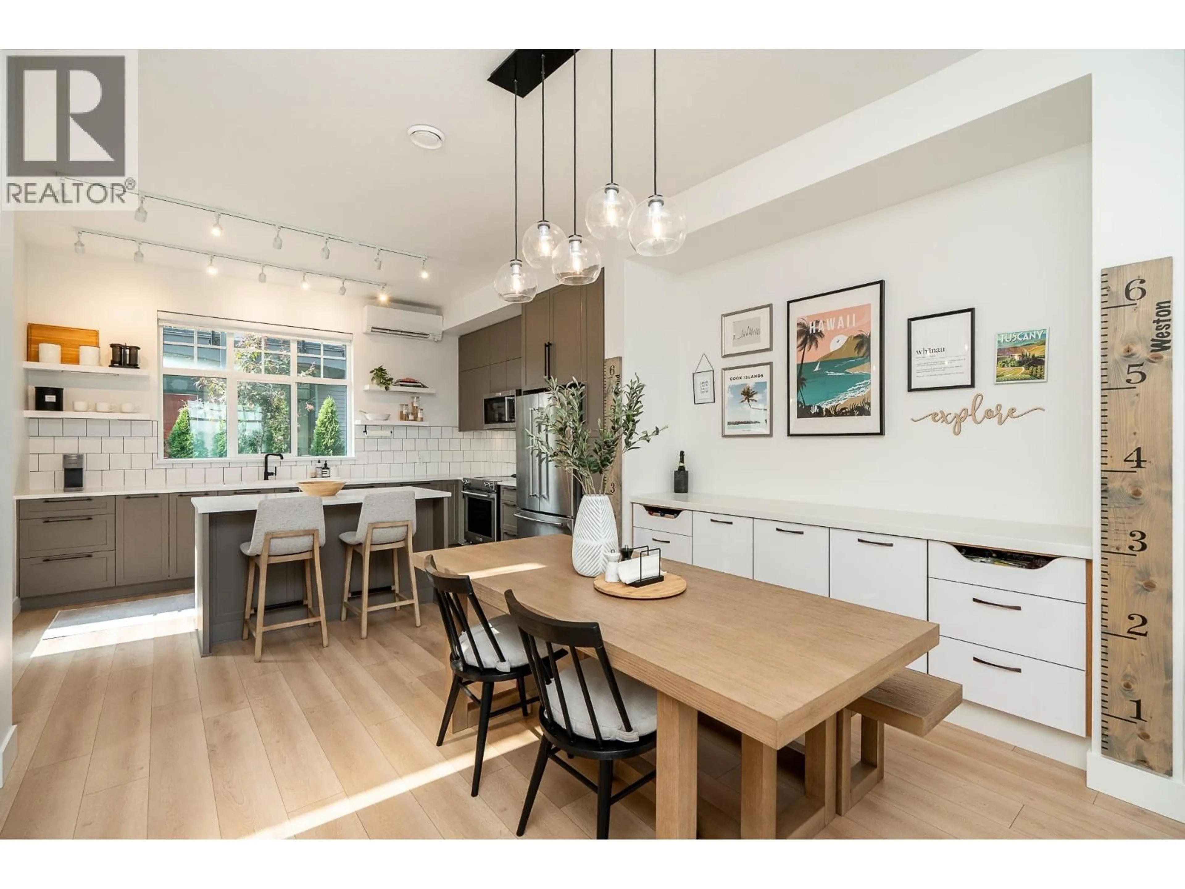 Open concept kitchen, wood/laminate floor for 50 - 3552 VICTORIA DRIVE, Coquitlam British Columbia V3C3V4