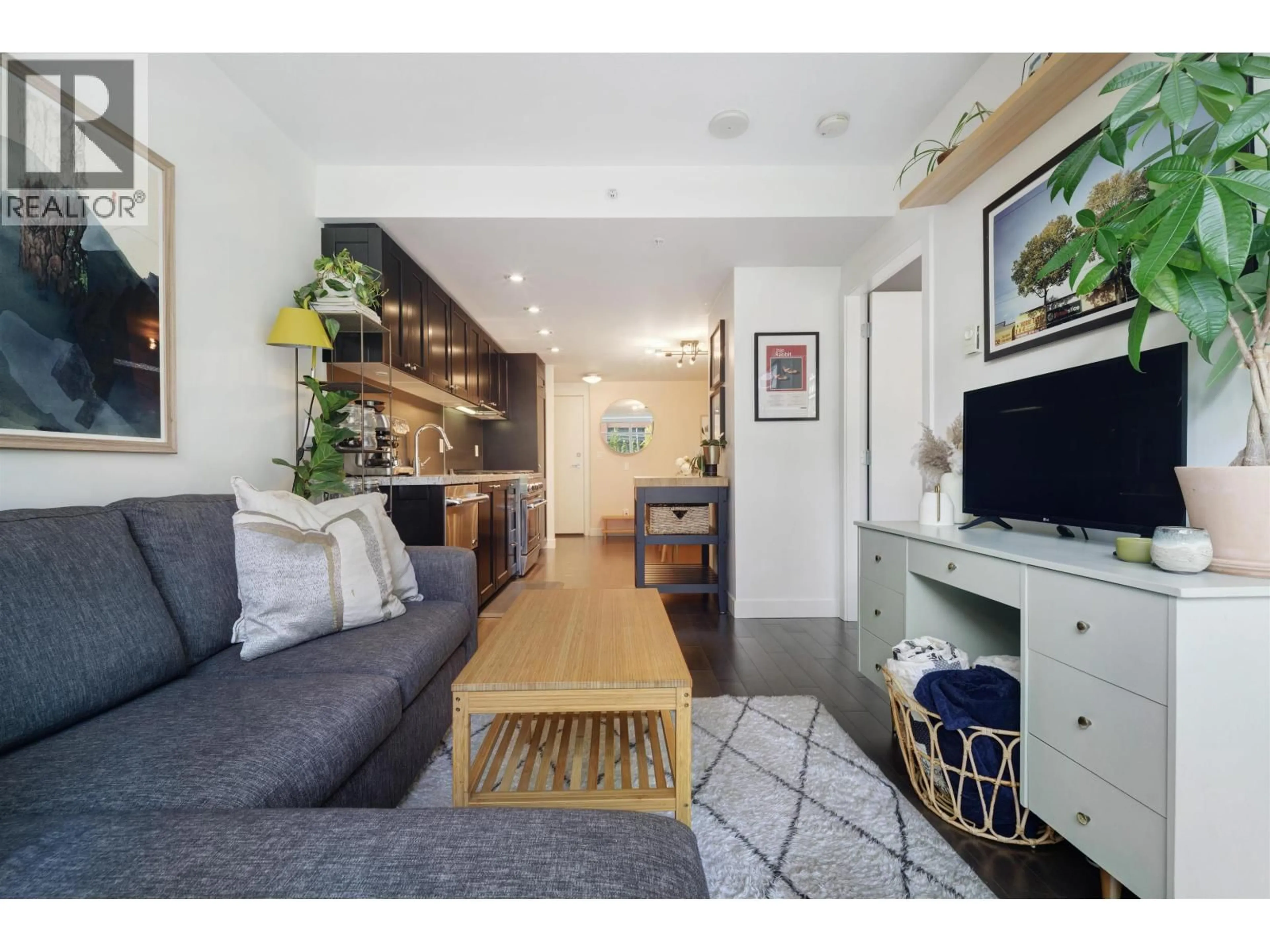 Living room with furniture, unknown for 407 - 1133 HOMER STREET, Vancouver British Columbia V6B0B1