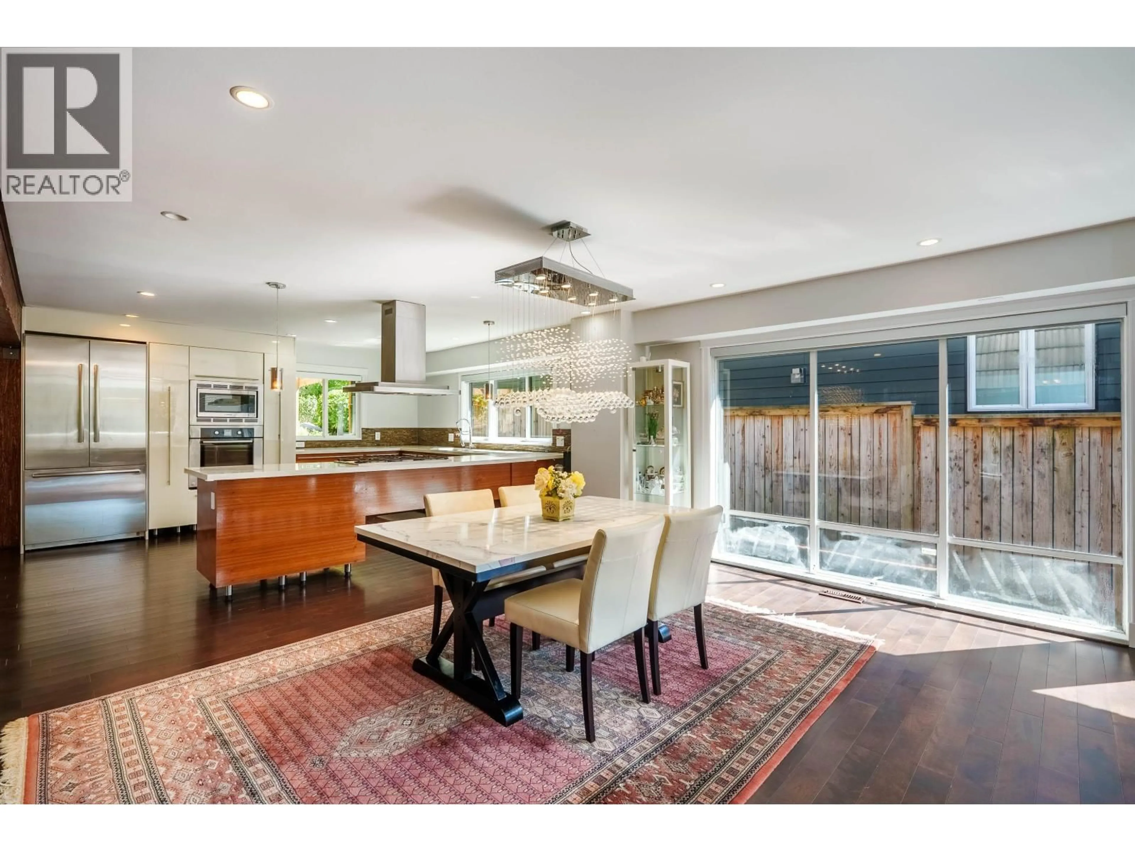 Open concept kitchen, unknown for 4066 NORWOOD AVENUE, North Vancouver British Columbia V7N3R3