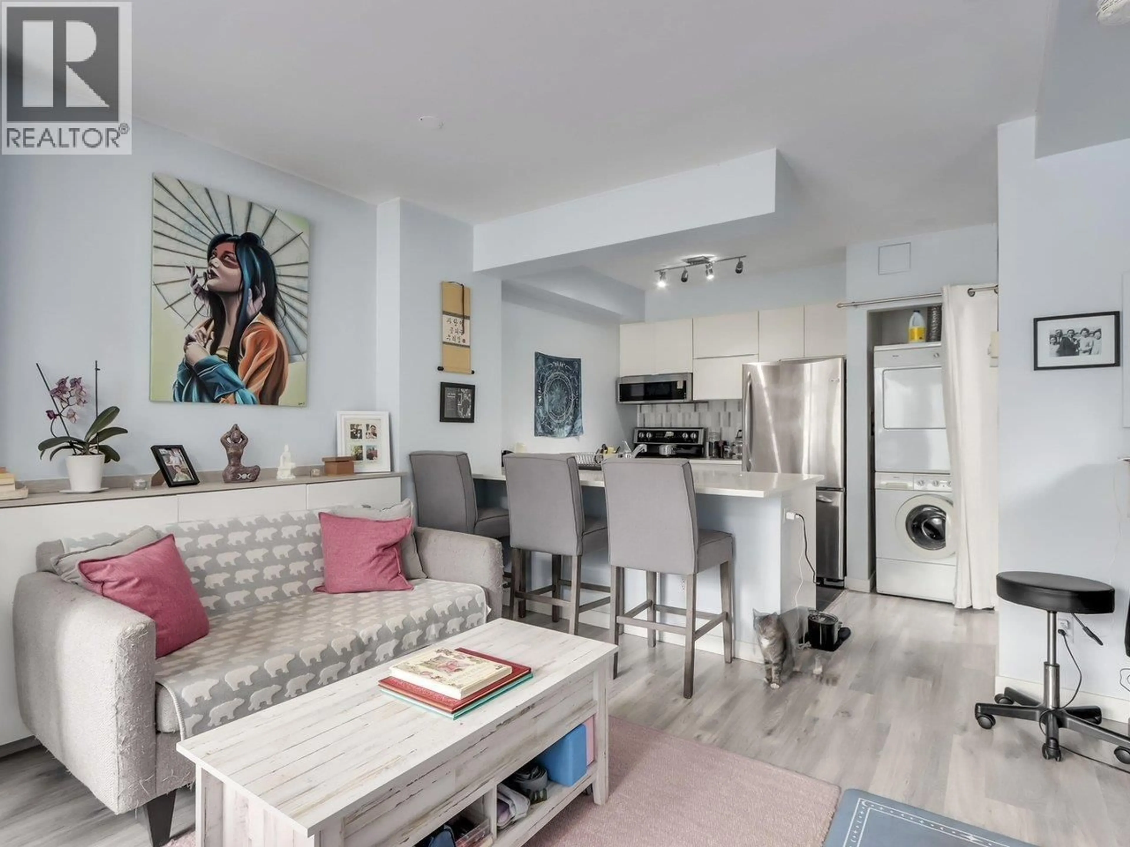 Living room with furniture, unknown for 1628 CYPRESS STREET, Vancouver British Columbia V6J5J1