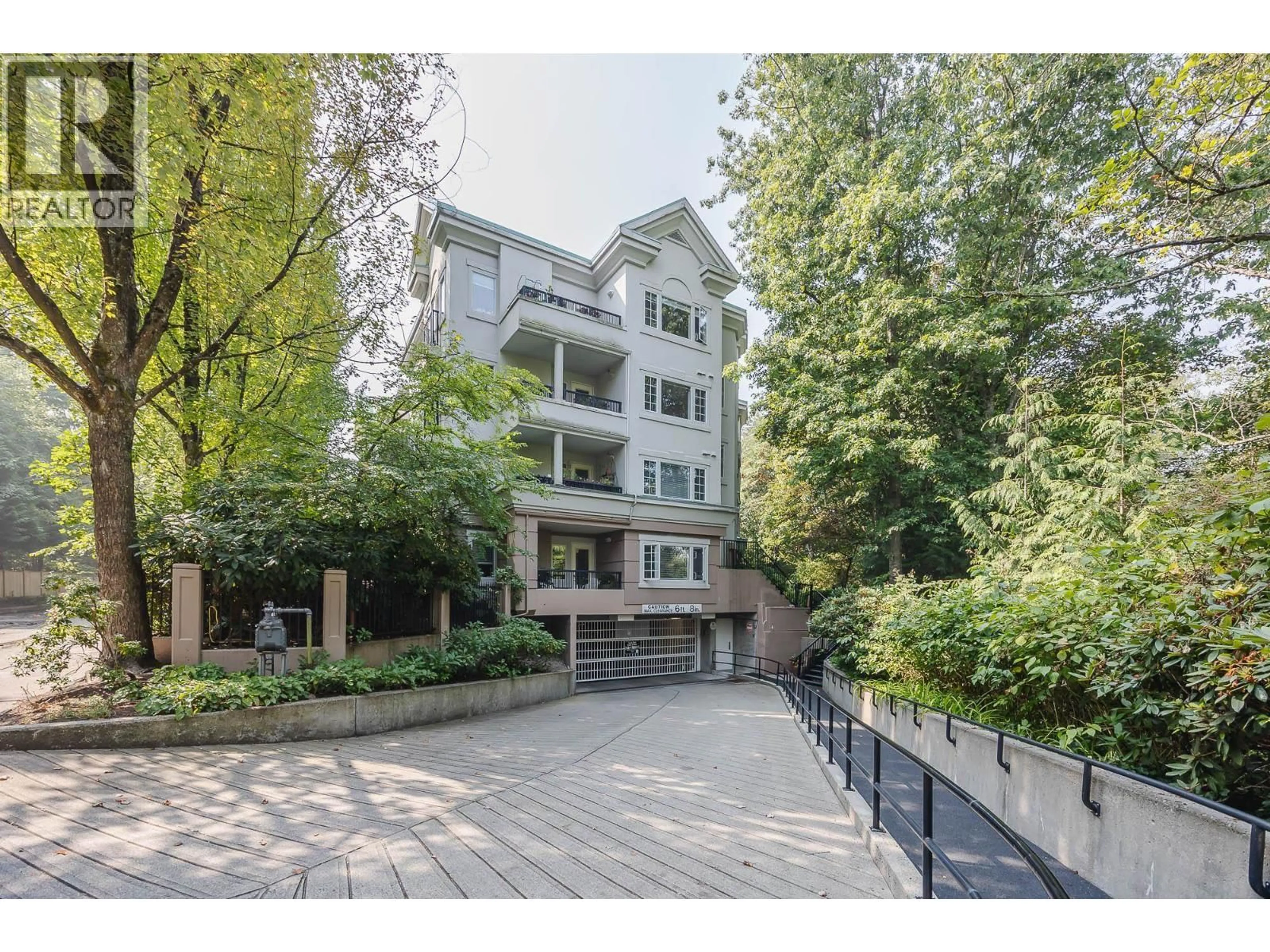Unknown for 302 - 55 BLACKBERRY DRIVE, New Westminster British Columbia V3L5S7