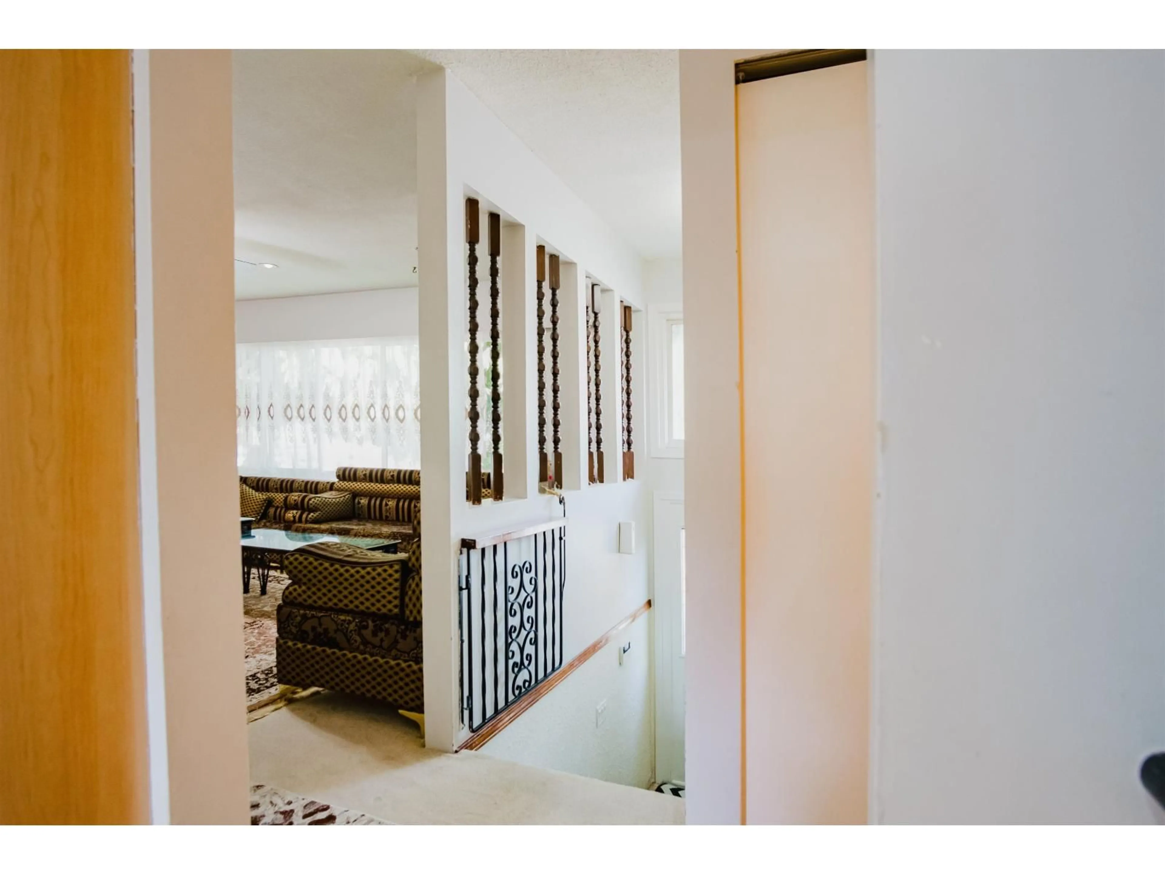 Indoor foyer for 7475 112, Delta British Columbia V4C4V9