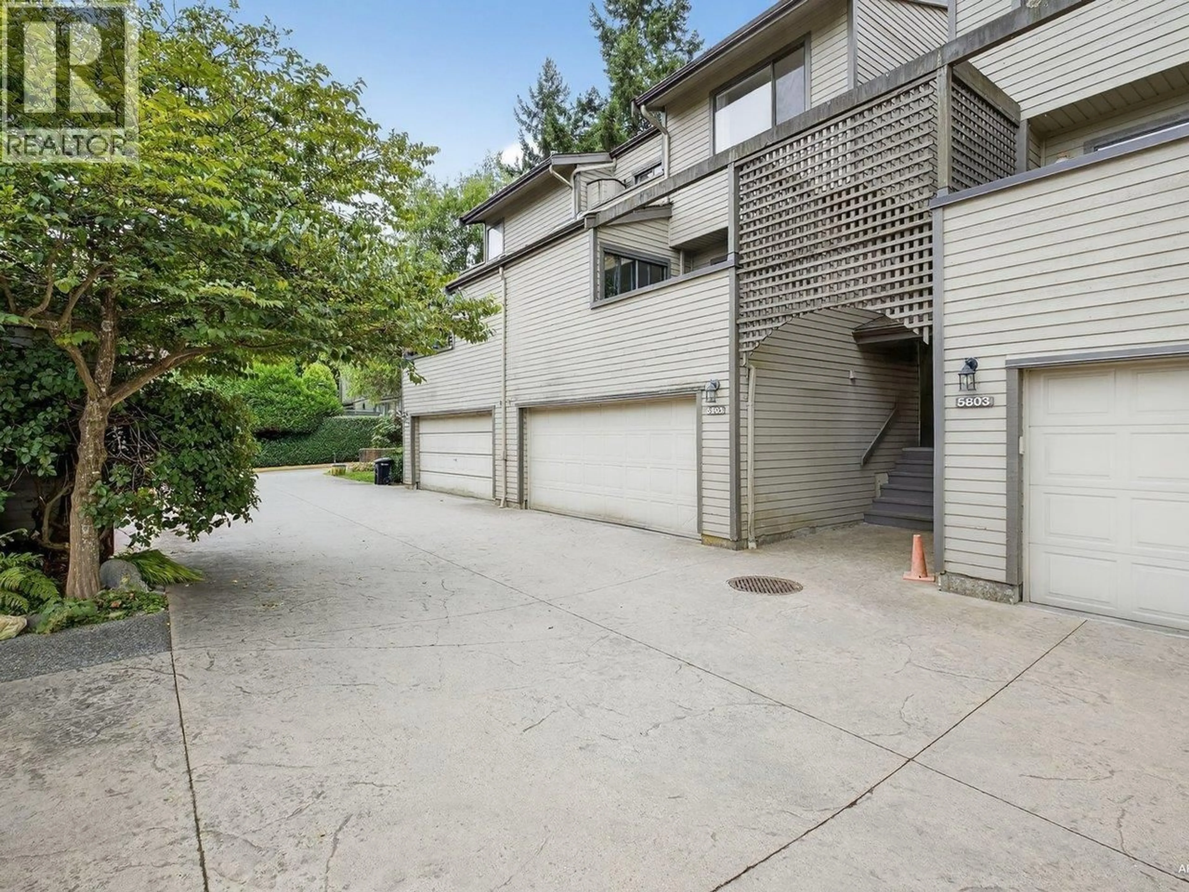 Unknown for 5805 MAYVIEW CIRCLE, Burnaby British Columbia V5E4B7