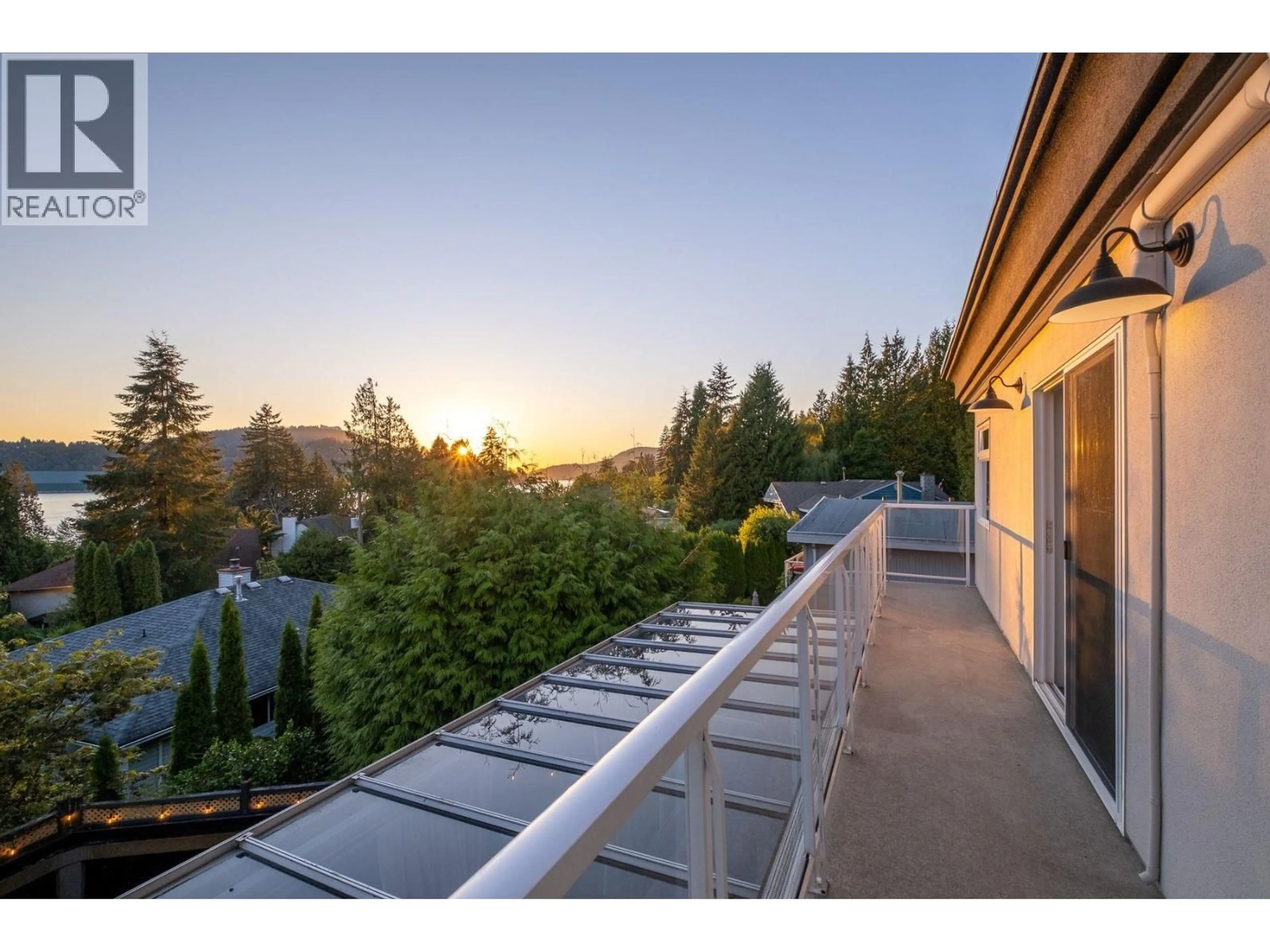 Patio, mountain view for 588 IOCO ROAD, Port Moody British Columbia V3H2W2