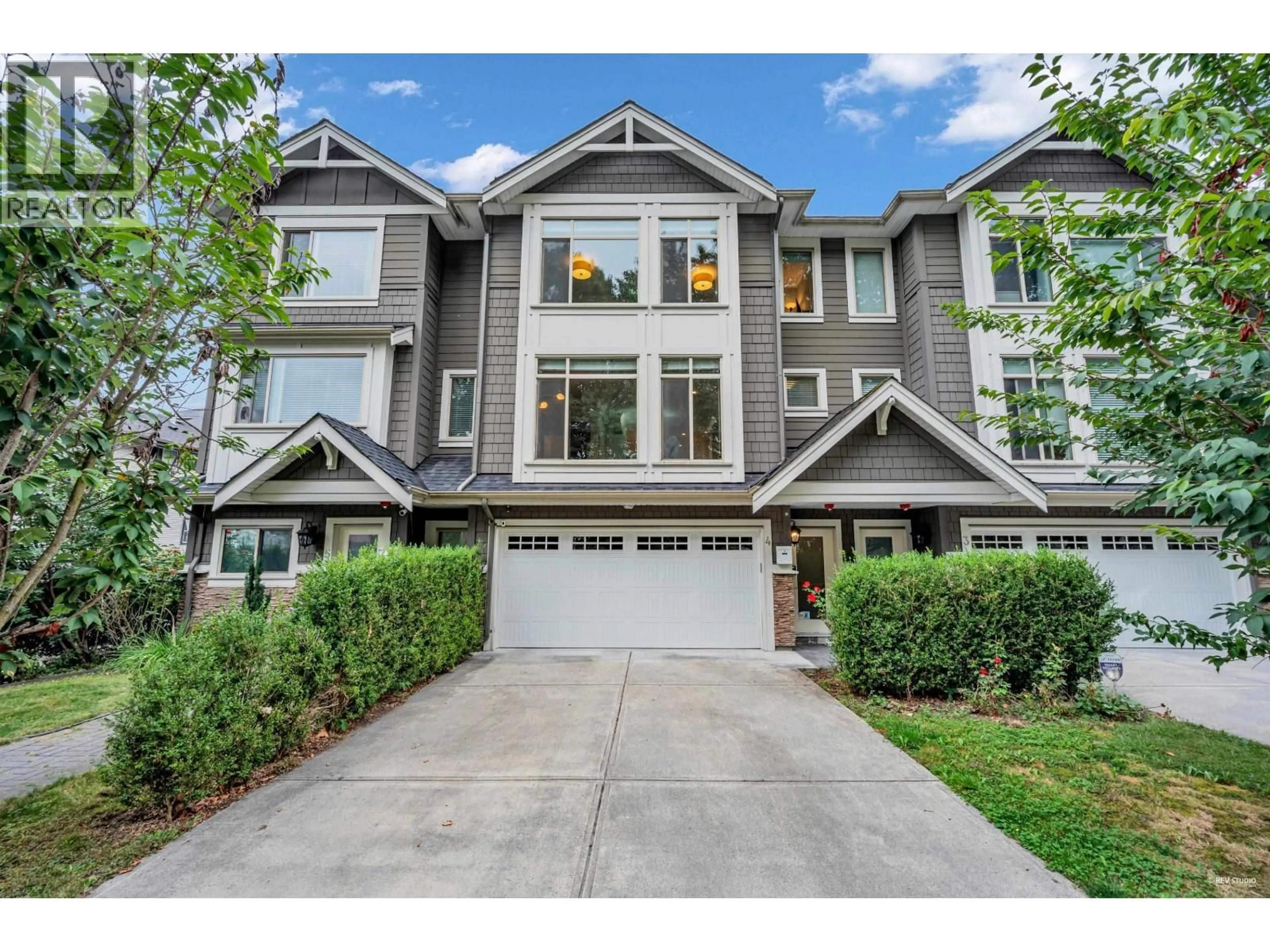Home with vinyl exterior material, street for 4 - 3126 WELLINGTON STREET, Port Coquitlam British Columbia V3B3X4