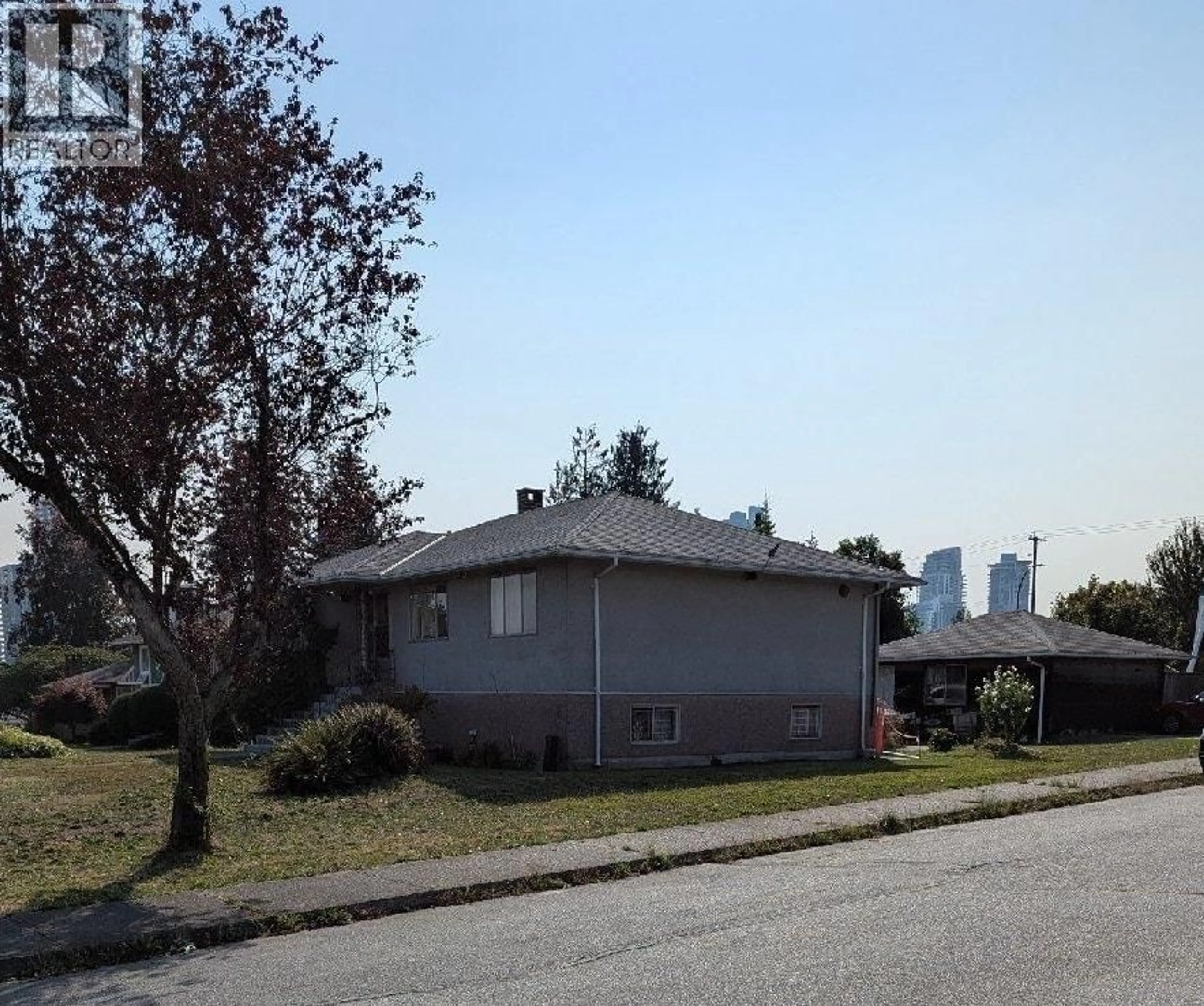 Unknown for 4623 ALPHA DRIVE, Burnaby British Columbia V5C3M8