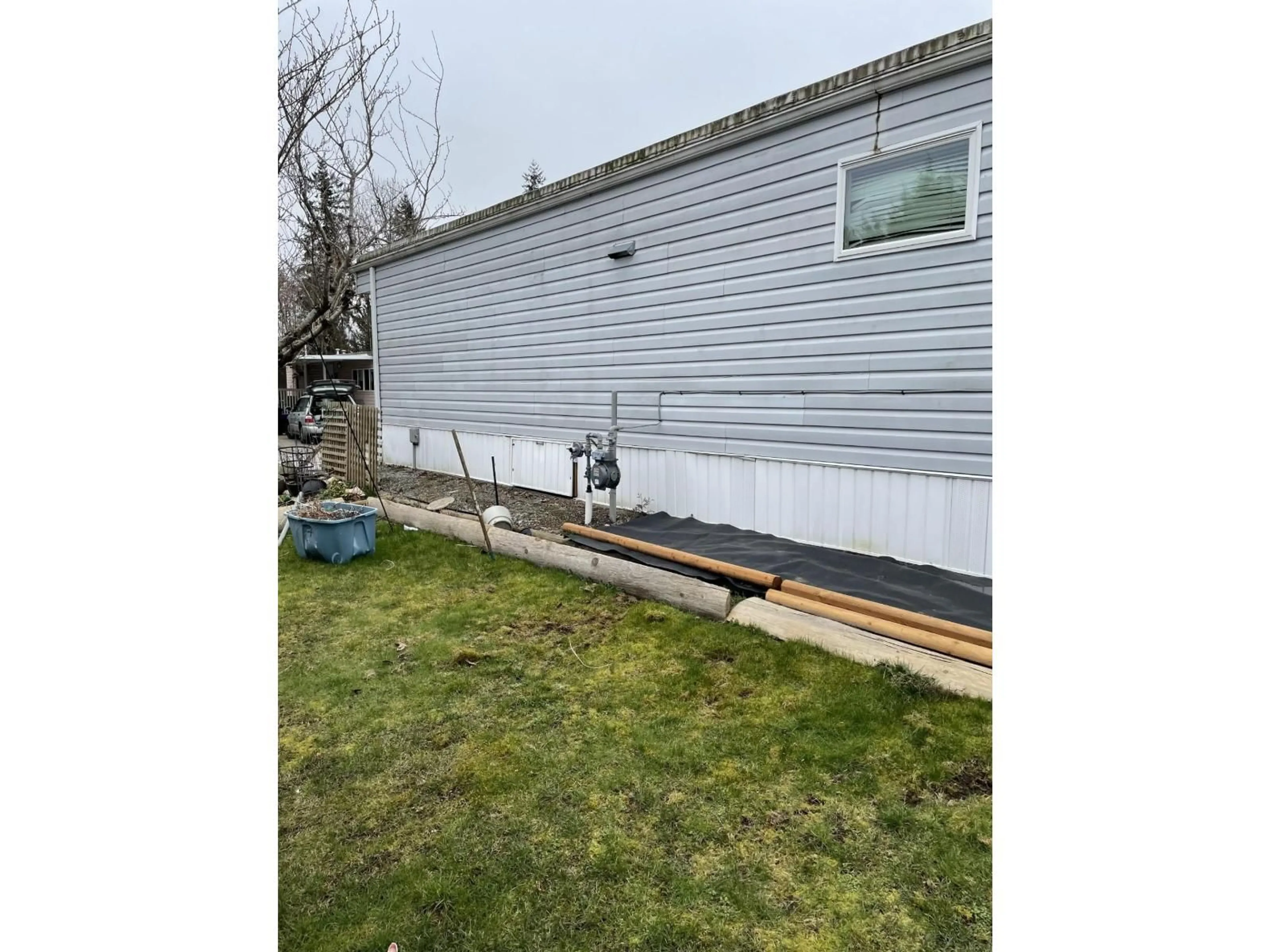 Shed for 169 - 7790 KING GEORGE, Surrey British Columbia V3W5Y4