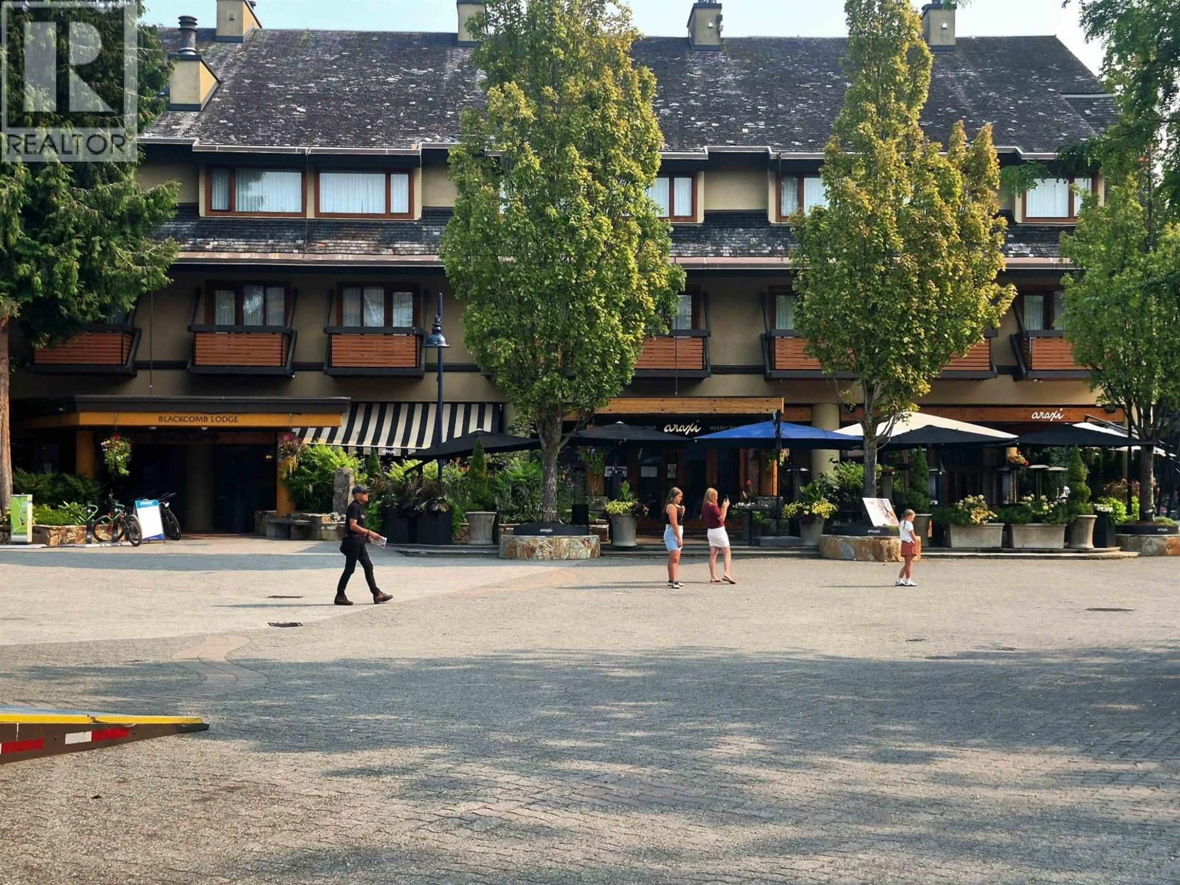 Patio, street for 236 - 4220 GATEWAY DRIVE, Whistler British Columbia V8E0Z7
