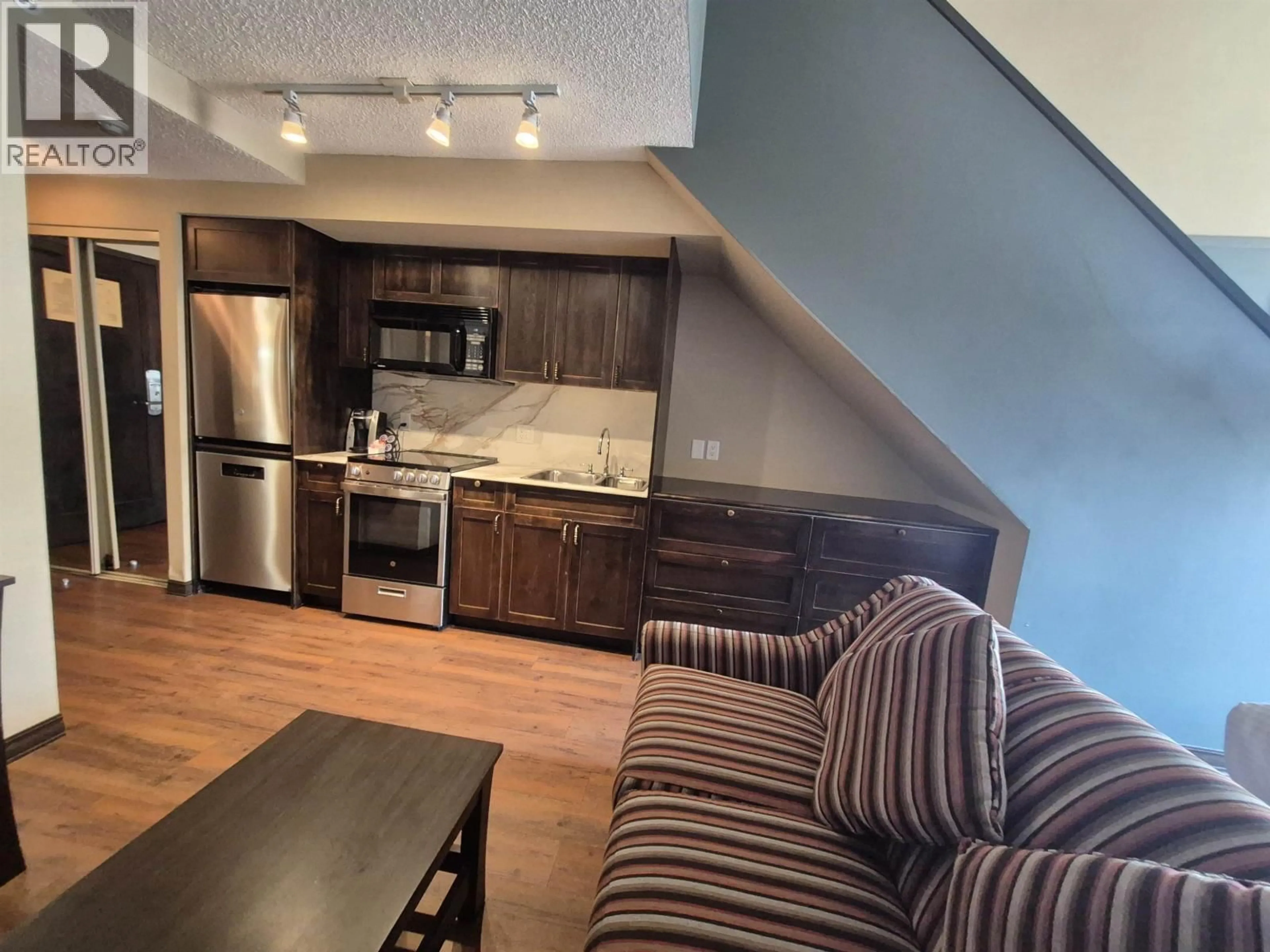 Unknown for 236 - 4220 GATEWAY DRIVE, Whistler British Columbia V8E0Z7