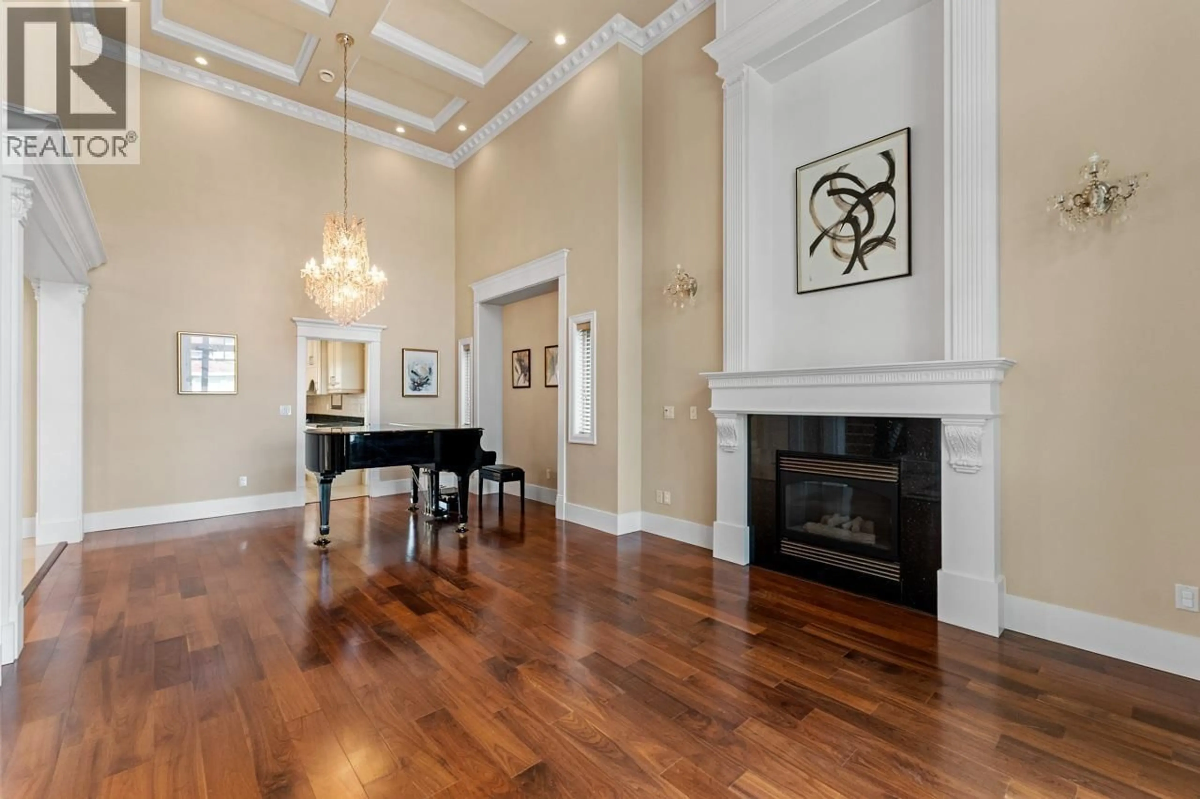 Indoor foyer for 7520 REEDER ROAD, Richmond British Columbia V7A1C3