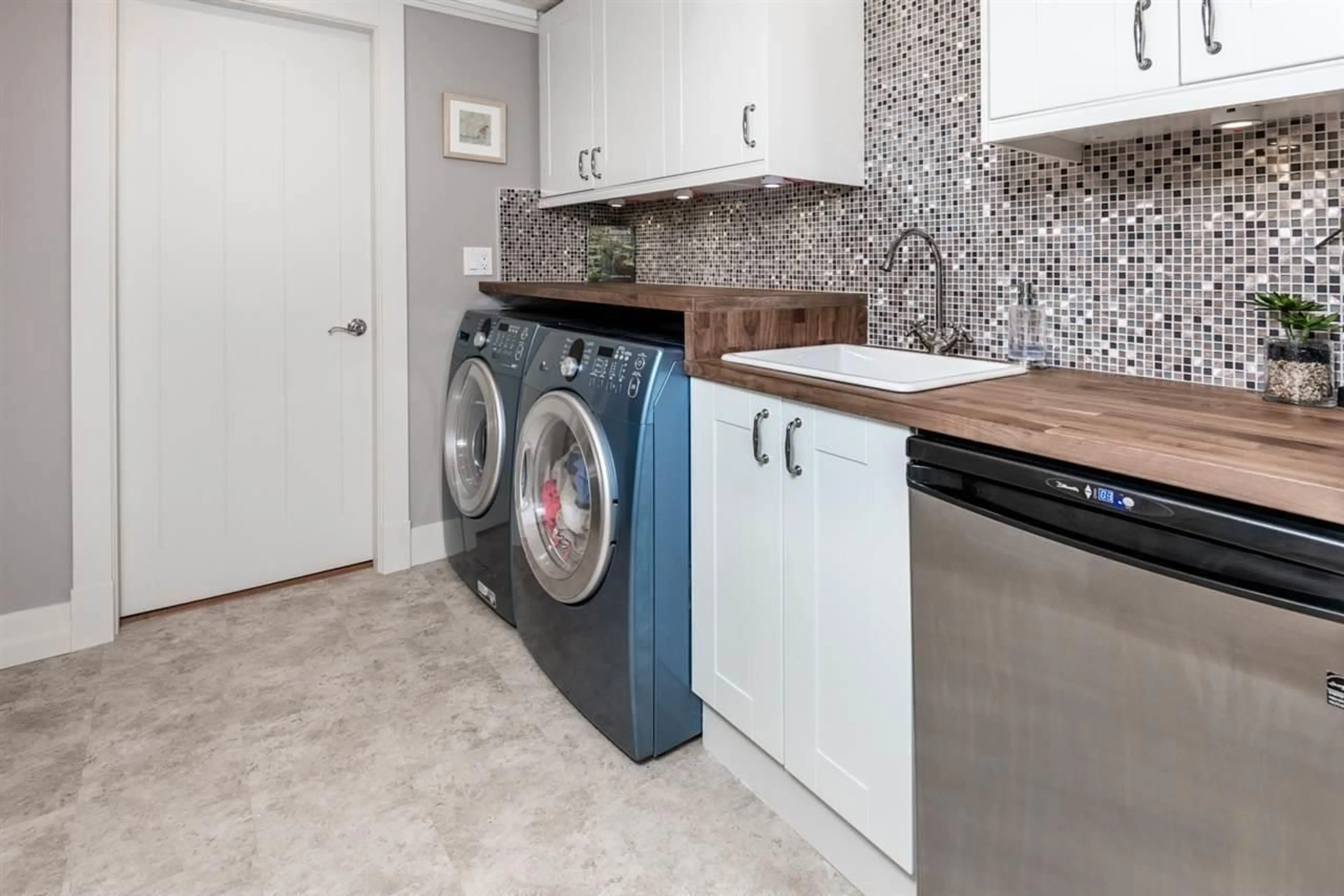 Laundry room for 116 - 32880 BEVAN, Abbotsford British Columbia V2S6R3