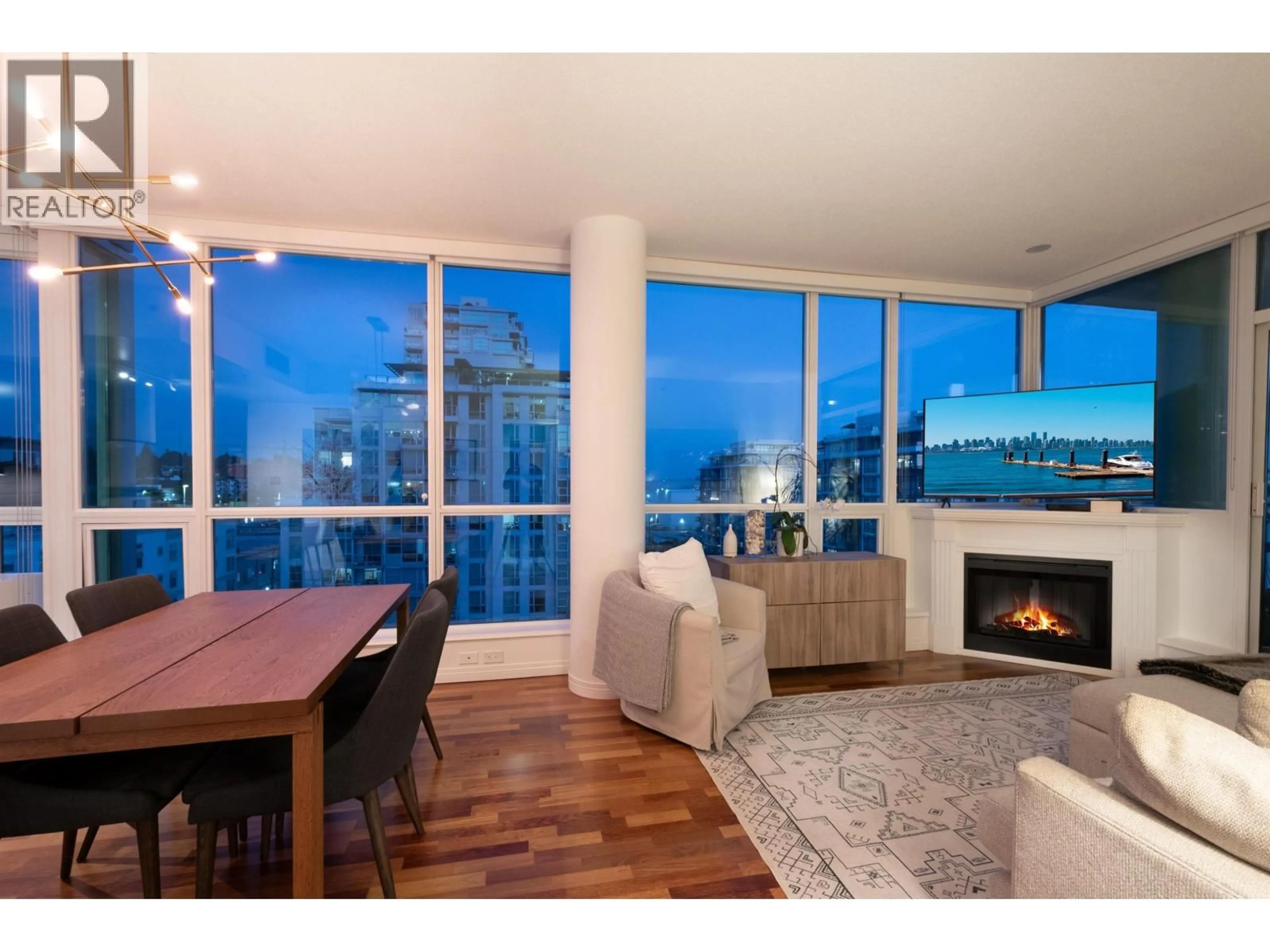 Unknown for 902 - 138 ESPLANADE, North Vancouver British Columbia V7L4X9