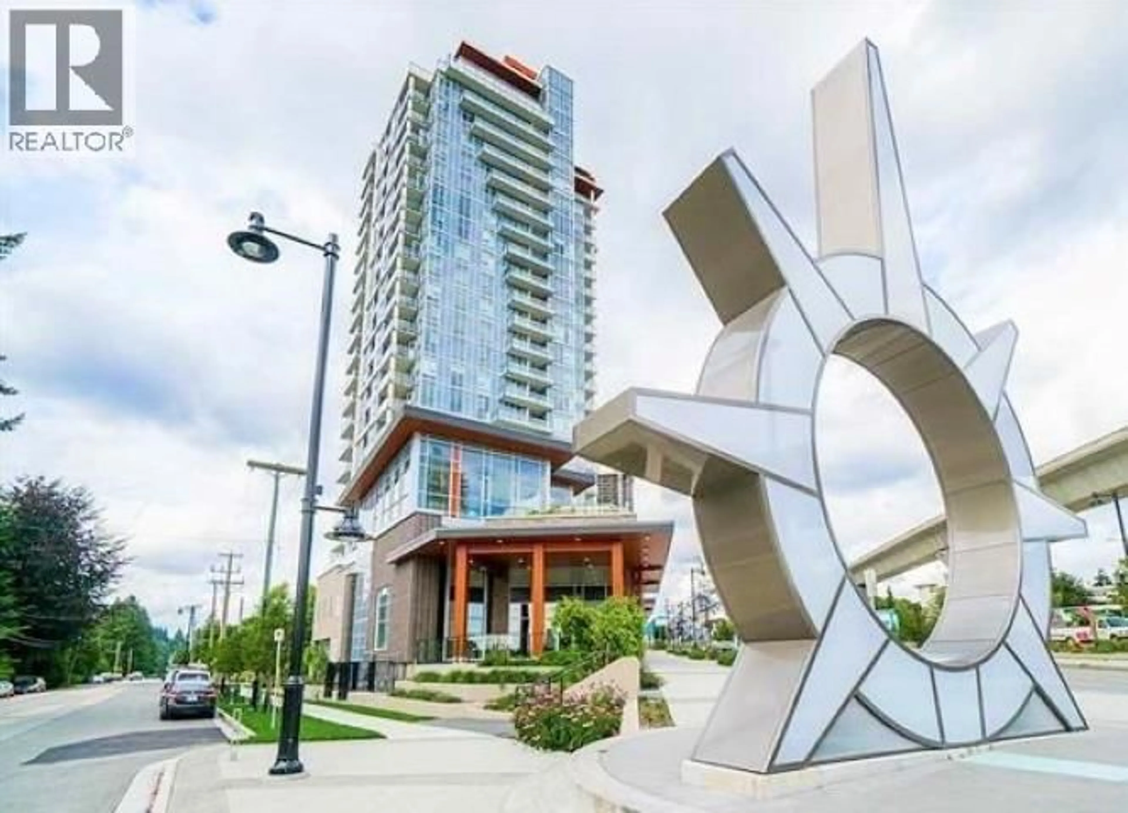Indoor foyer for 902 - 691 NORTH ROAD, Coquitlam British Columbia V3J0H9