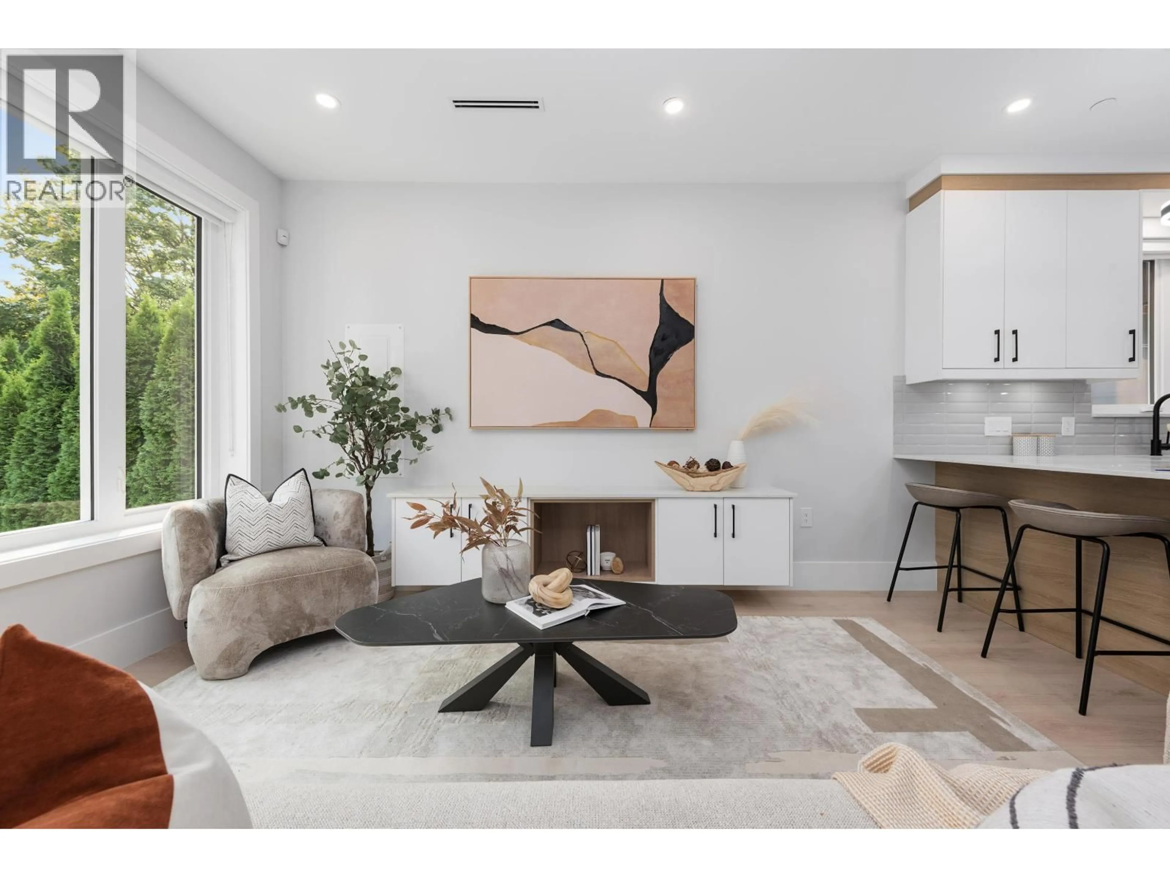Living room with furniture, unknown for 1 - 2741 MCGILL STREET, Vancouver British Columbia V5K1G7