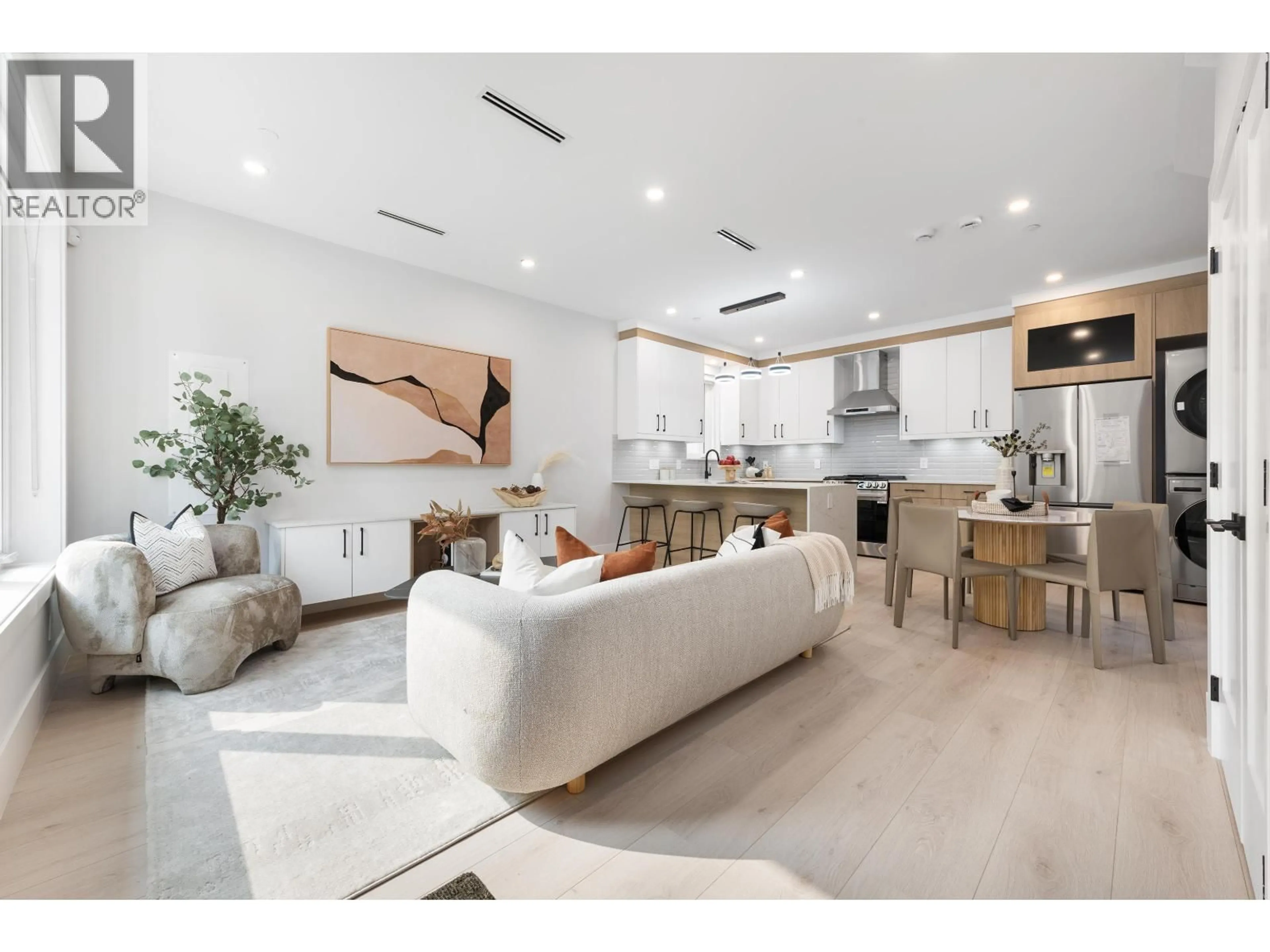 Unknown for 1 - 2741 MCGILL STREET, Vancouver British Columbia V5K1G7
