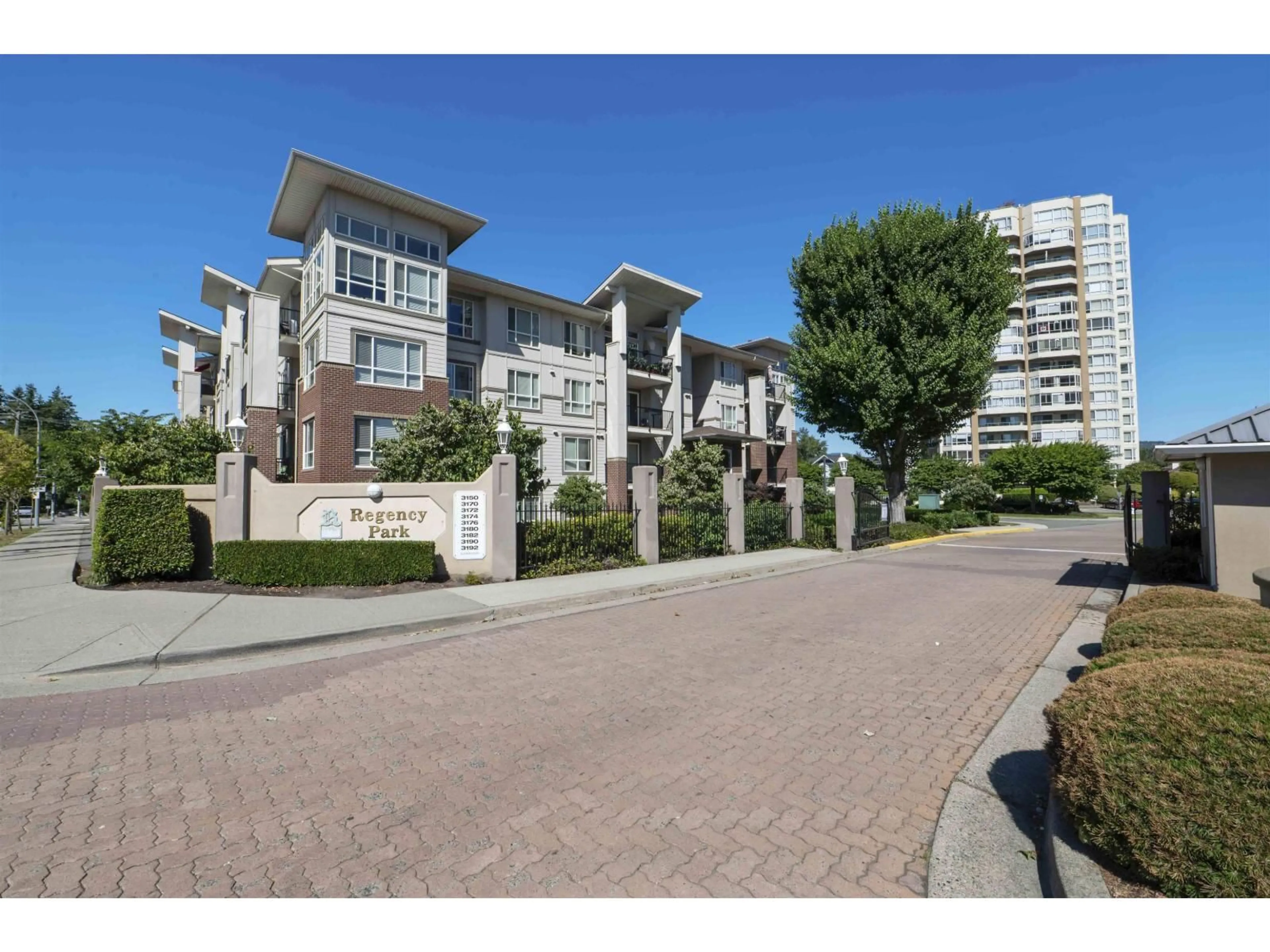 A pic from outside/outdoor area/front of a property/back of a property/a pic from drone, street for 405 - 3192 GLADWIN ROAD, Abbotsford British Columbia V2T6M9