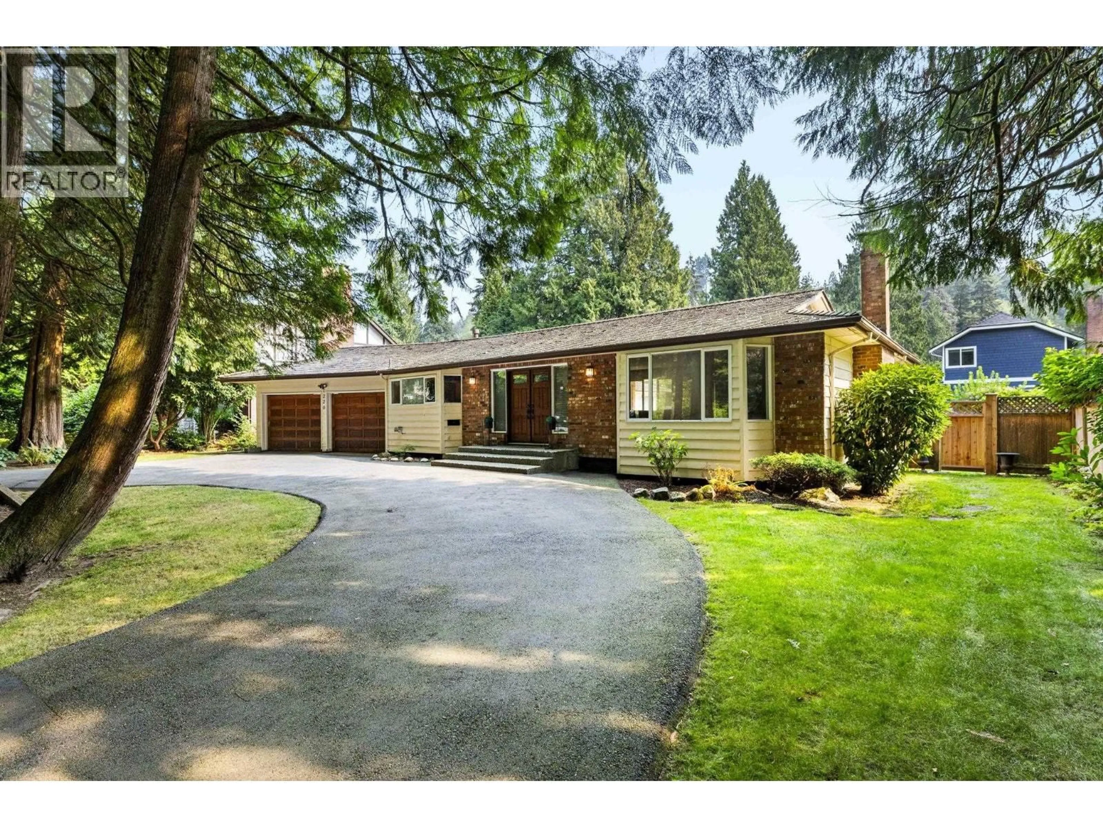 Unknown for 1220 SEYMOUR BOULEVARD, North Vancouver British Columbia V7J2J8