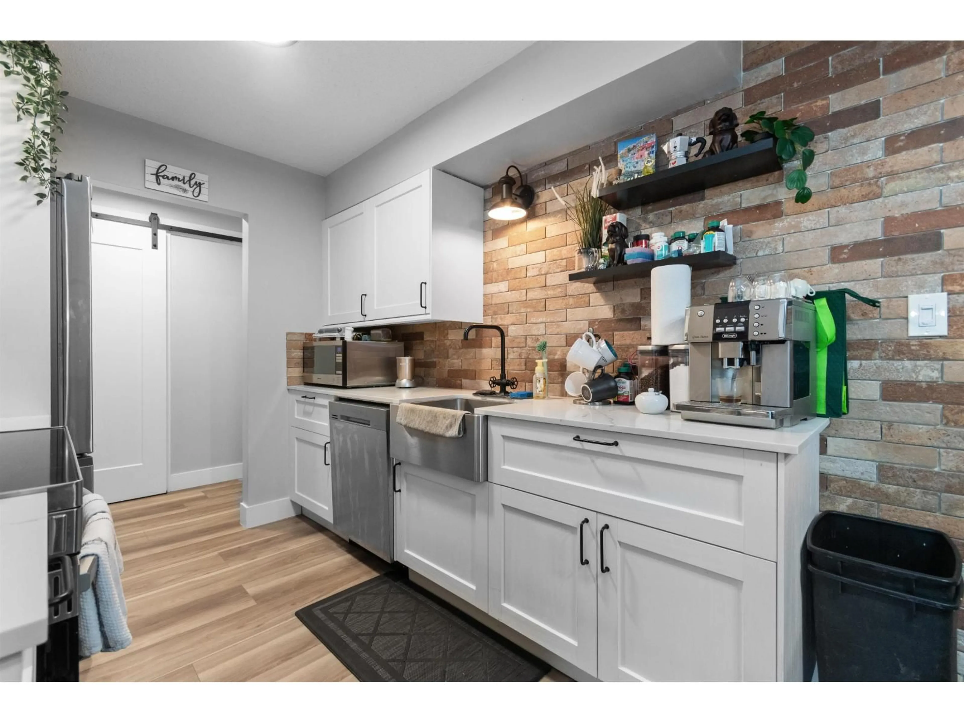 Open concept kitchen, unknown for 223 - 45598 MCINTOSH DRIVE, Chilliwack British Columbia V2P7J3