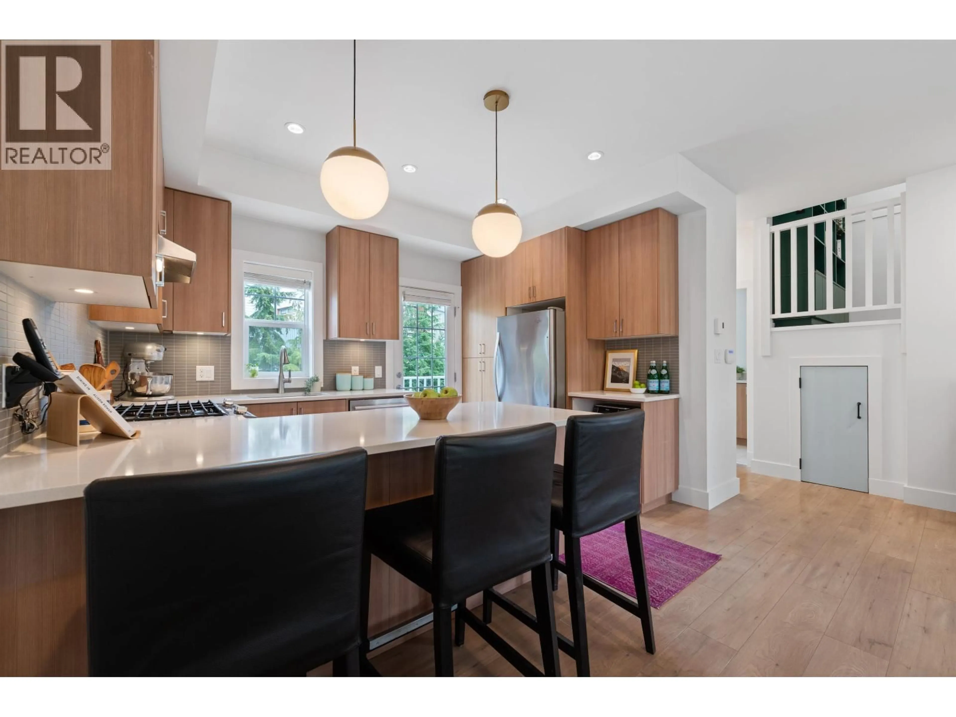 Open concept kitchen, unknown for 6 - 39885 GOVERNMENT ROAD, Squamish British Columbia V8B0Z2