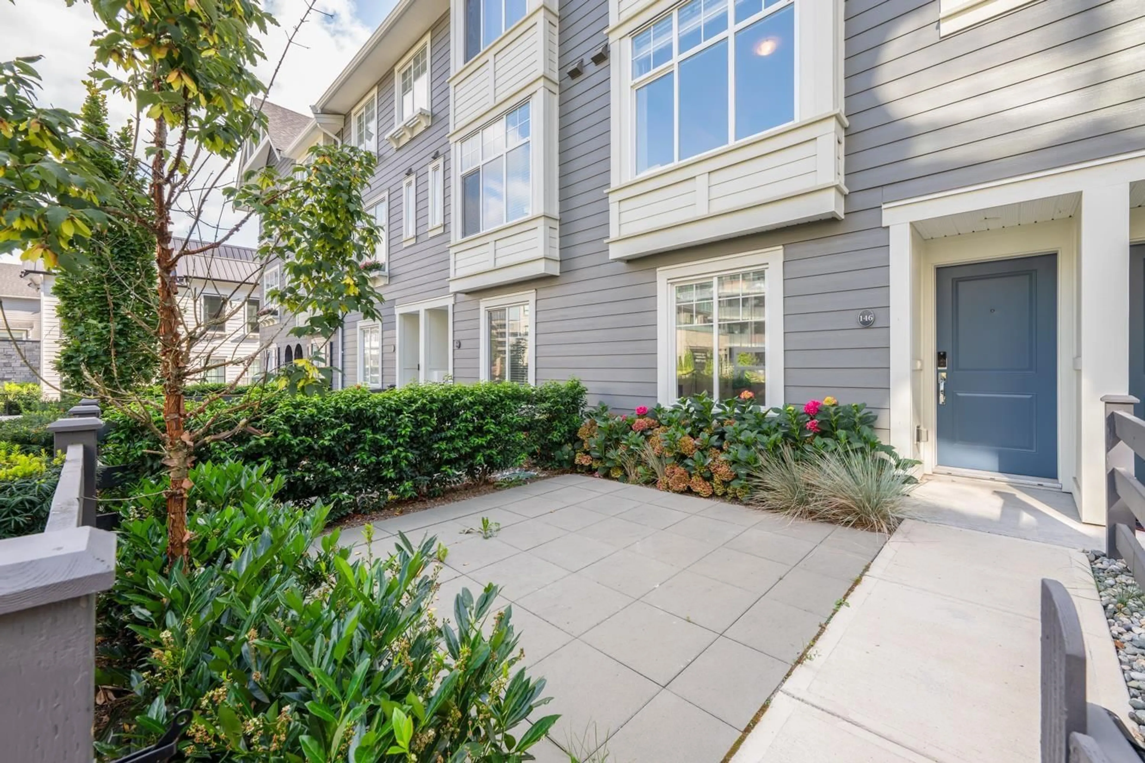 Patio, street for 146 - 15778 85, Surrey British Columbia V4N6W8