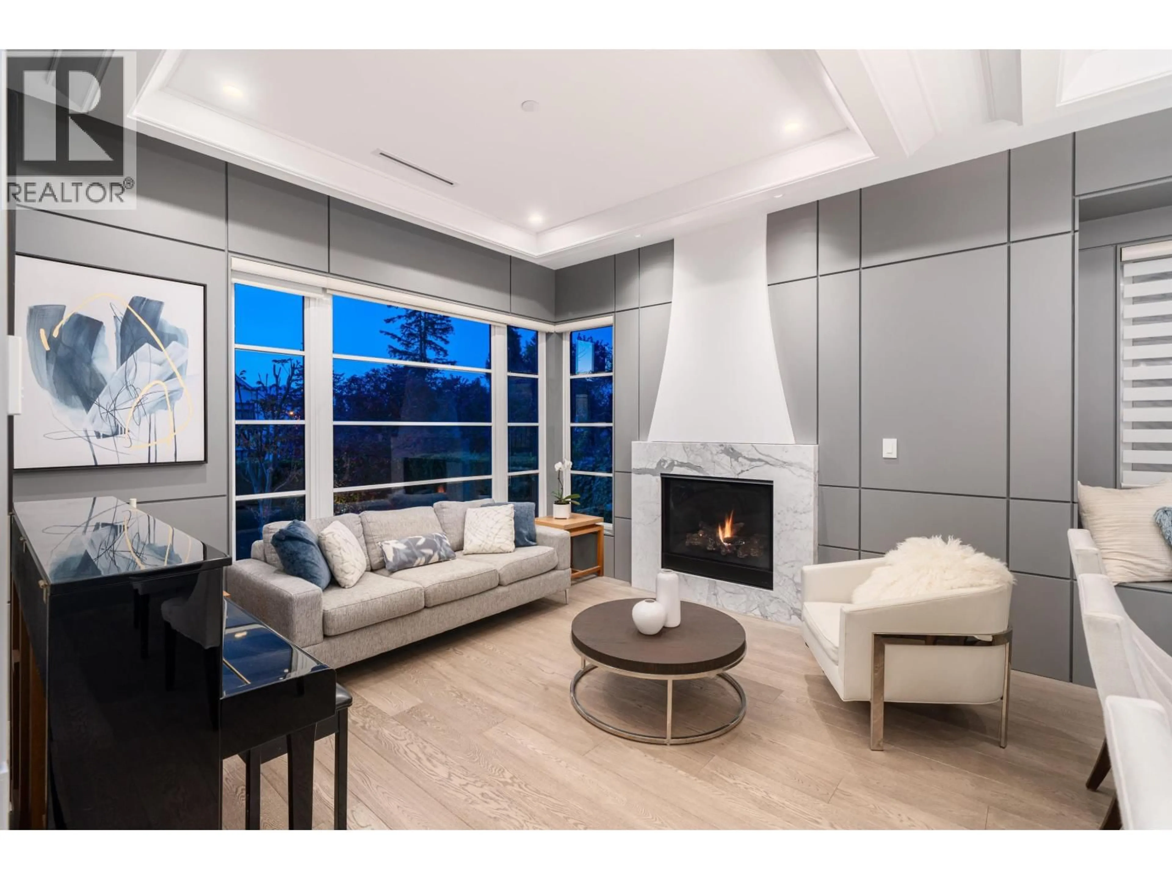 Living room with furniture, unknown for 2820 32ND AVENUE, Vancouver British Columbia V6L2B6