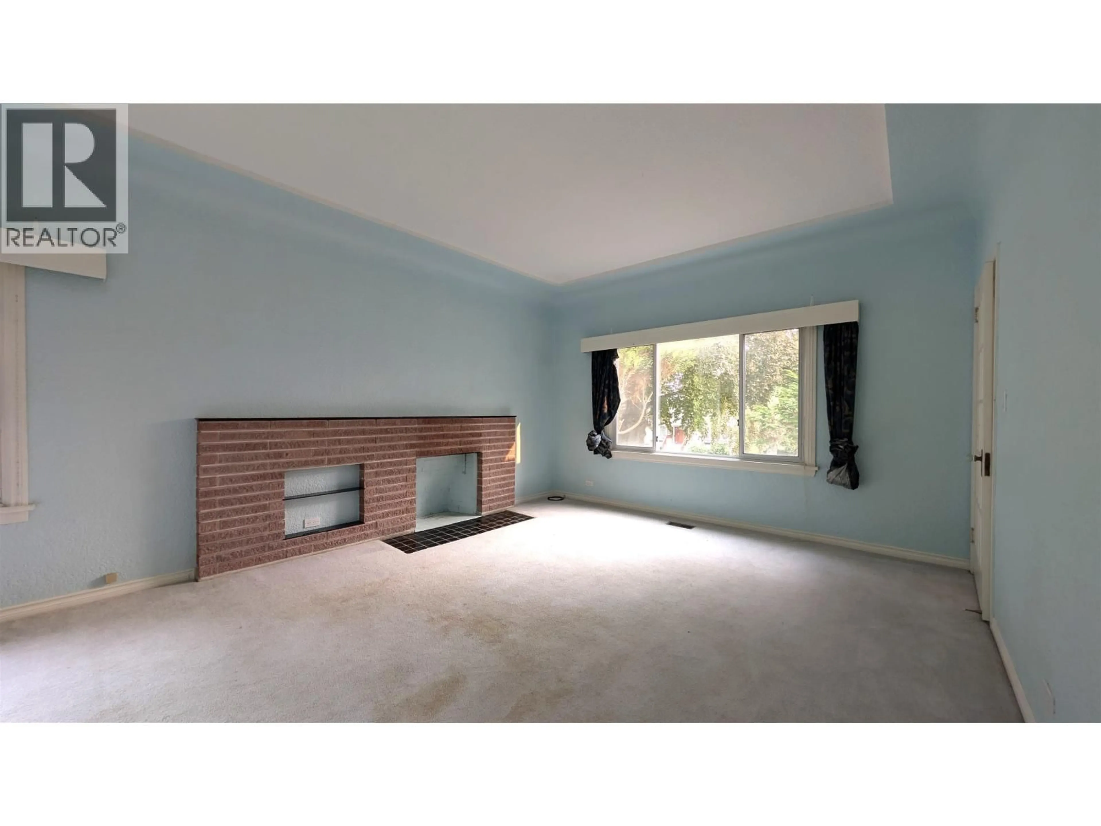 A pic of a room for 3539 37TH AVENUE, Vancouver British Columbia V6N2V7