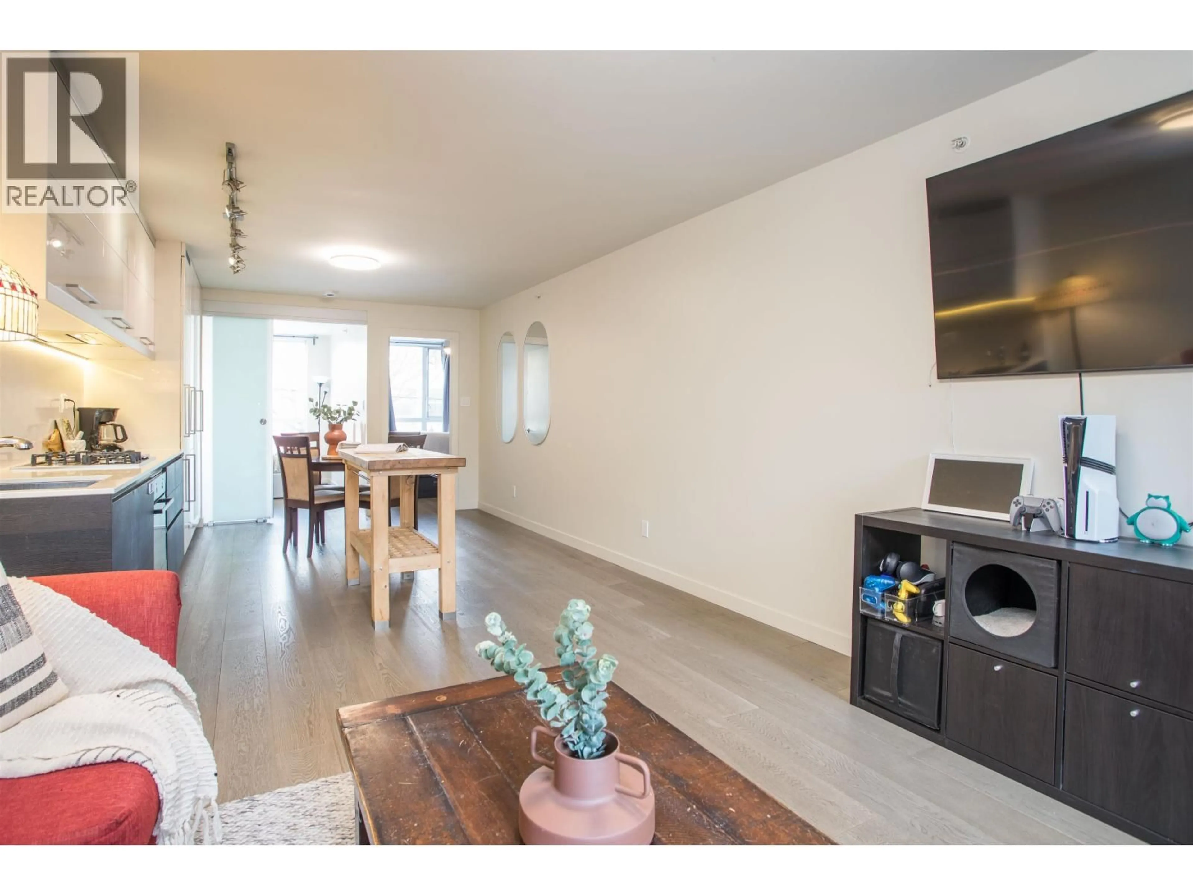 Unknown for 208 - 189 KEEFER STREET, Vancouver British Columbia V6A0C8