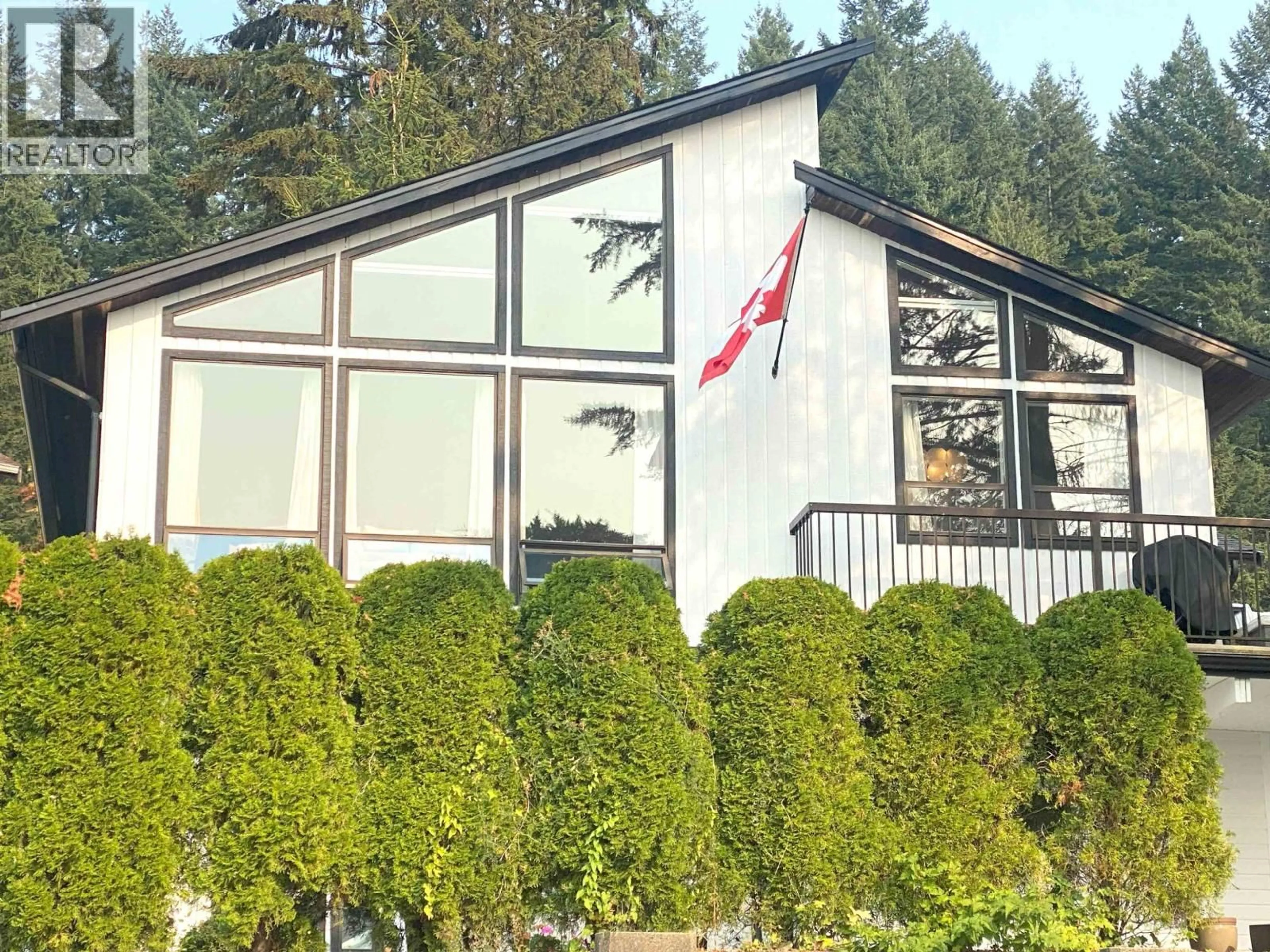 Home with vinyl exterior material, mountain view for 6 ELSDON BAY, Port Moody British Columbia V3H3Z2
