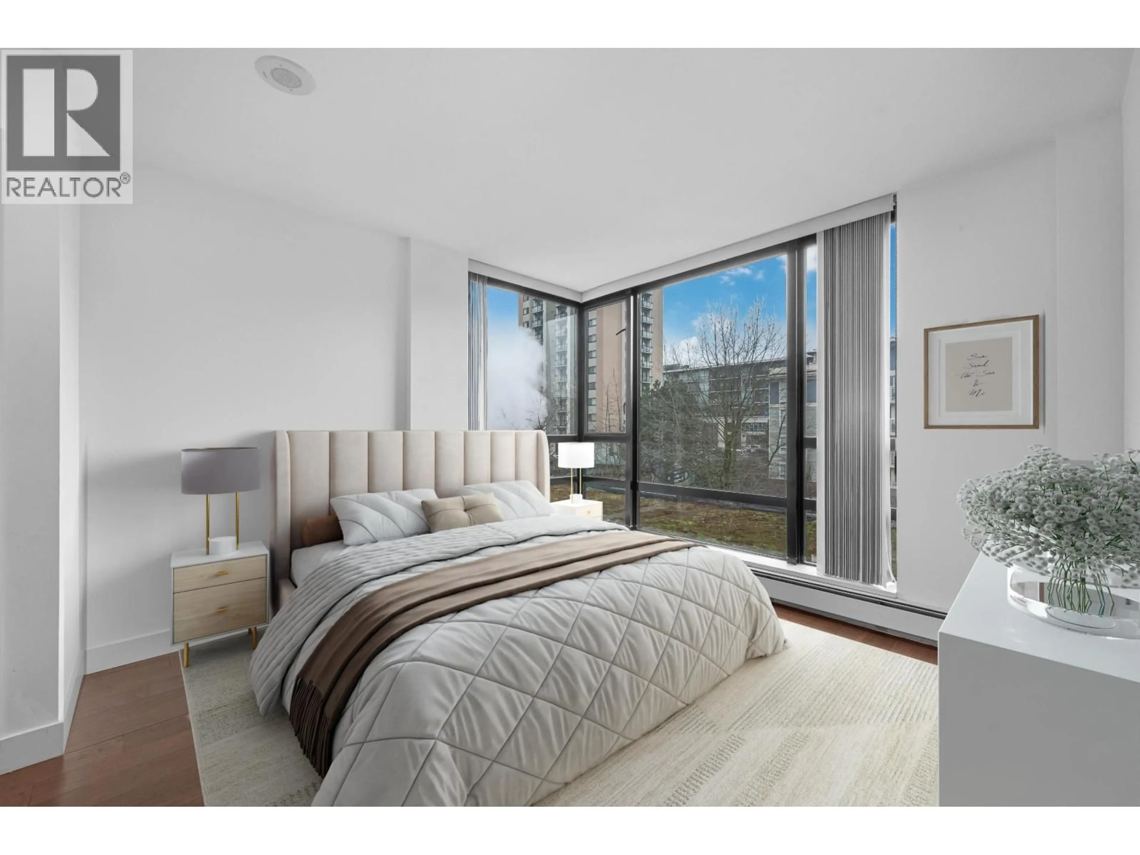 Bedroom with bed, unknown for 605 - 151 2ND STREET, North Vancouver British Columbia V7M3P1