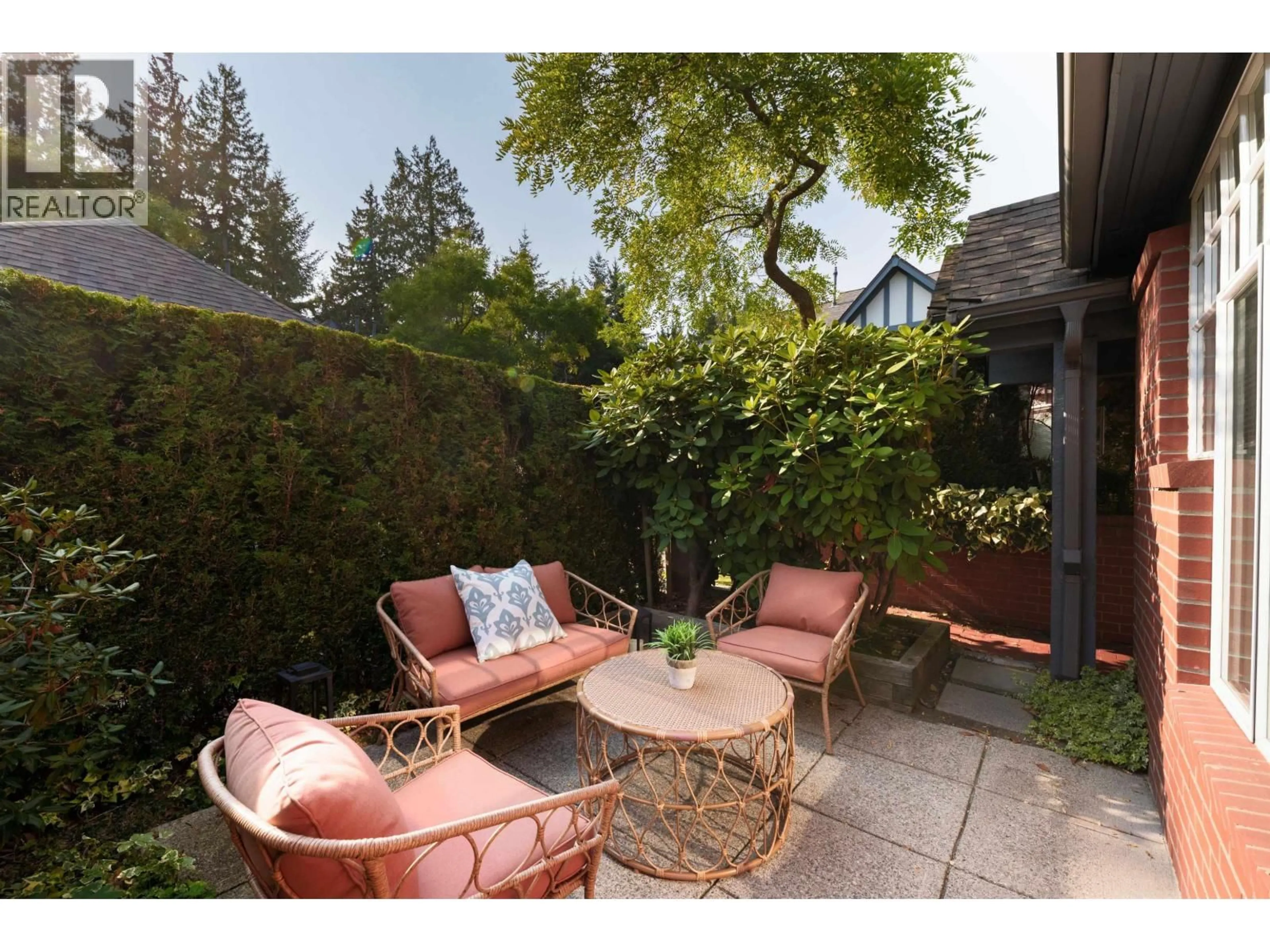 Patio, street for 41 - 5880 HAMPTON PLACE, Vancouver British Columbia V6T2E9