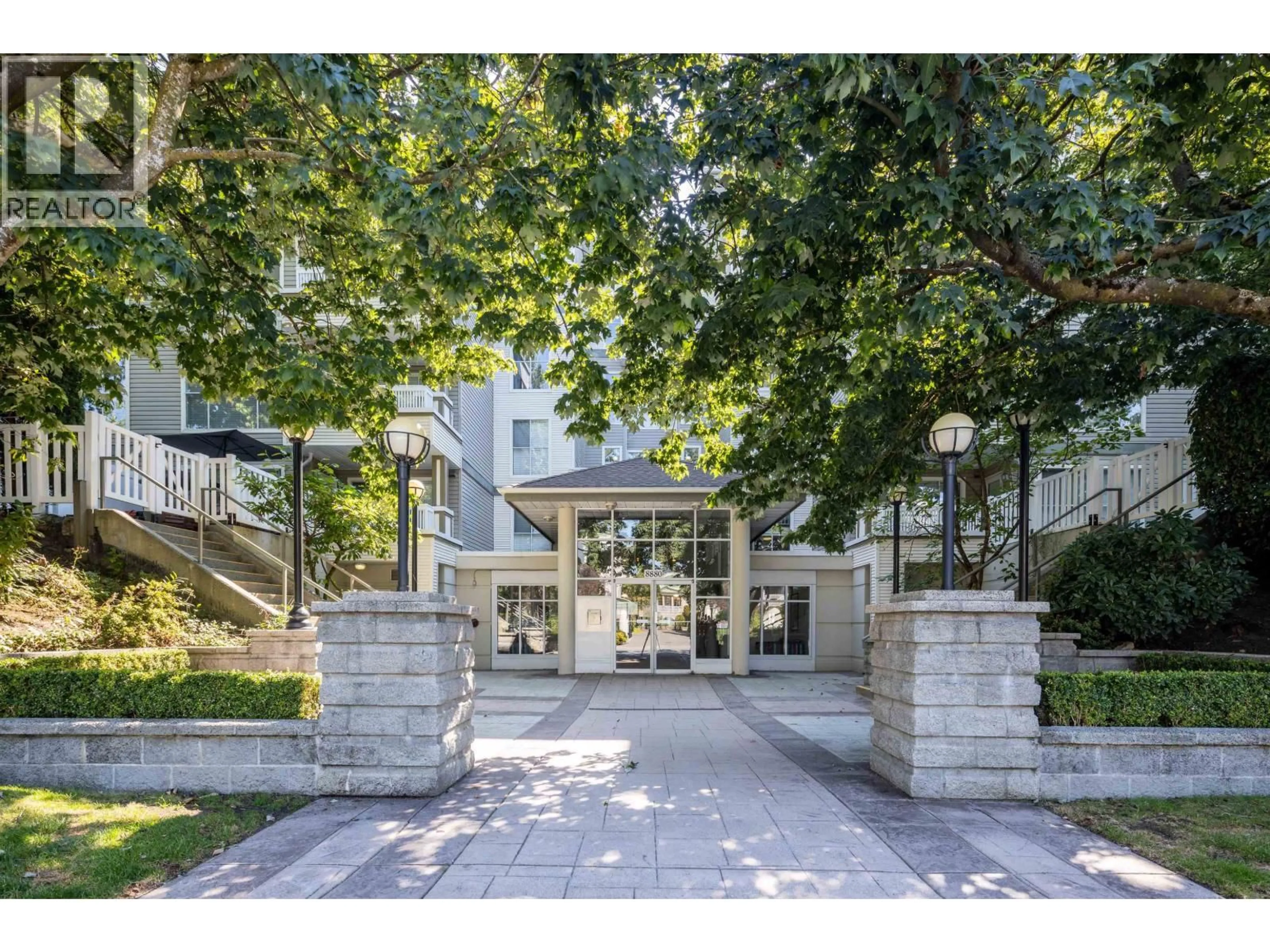 Indoor foyer for 330 - 8880 JONES ROAD, Richmond British Columbia V6Y3Z1