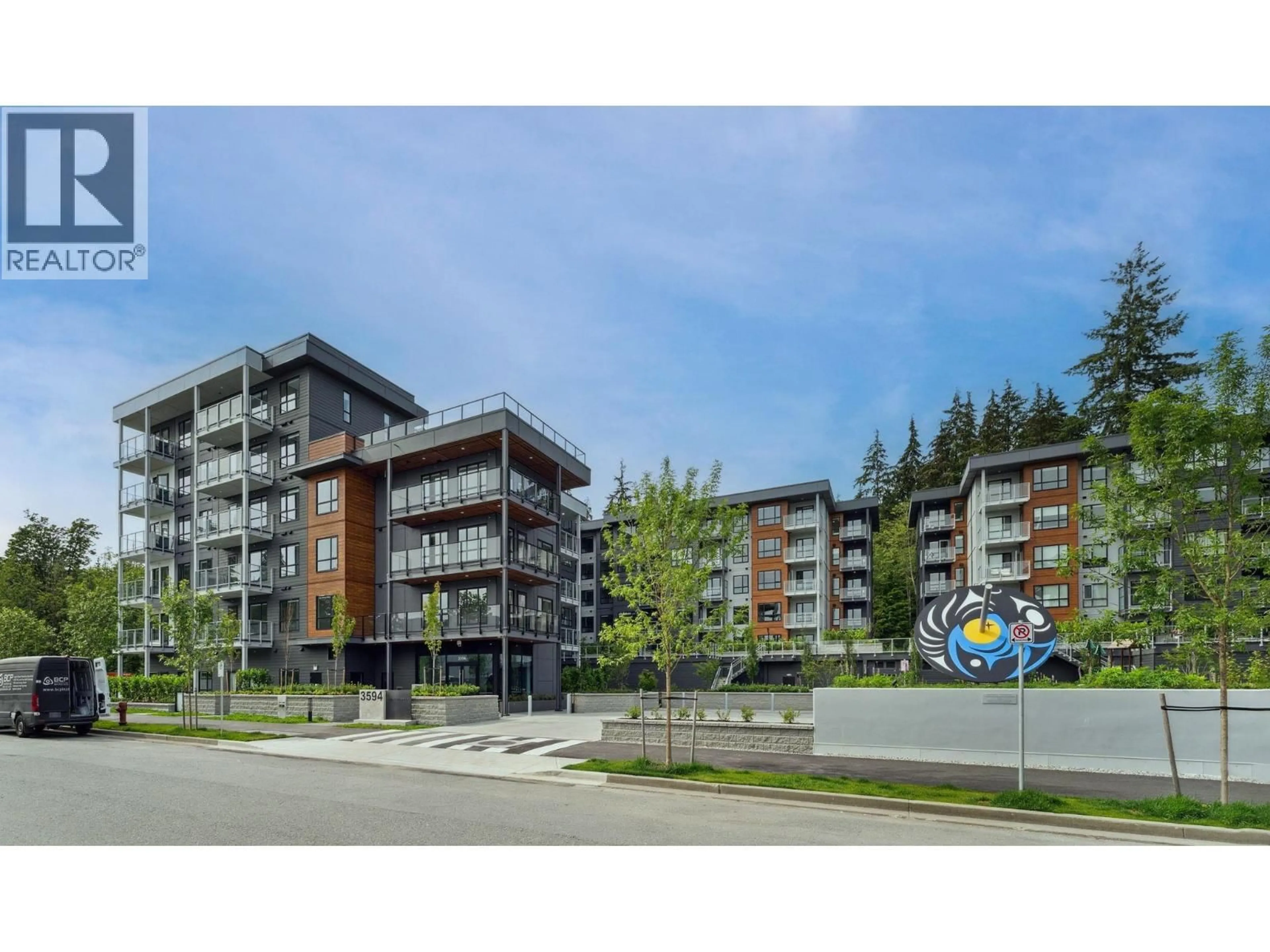 Blurry image for 619 - 3594 MALSUM DRIVE, North Vancouver British Columbia V7G0B4