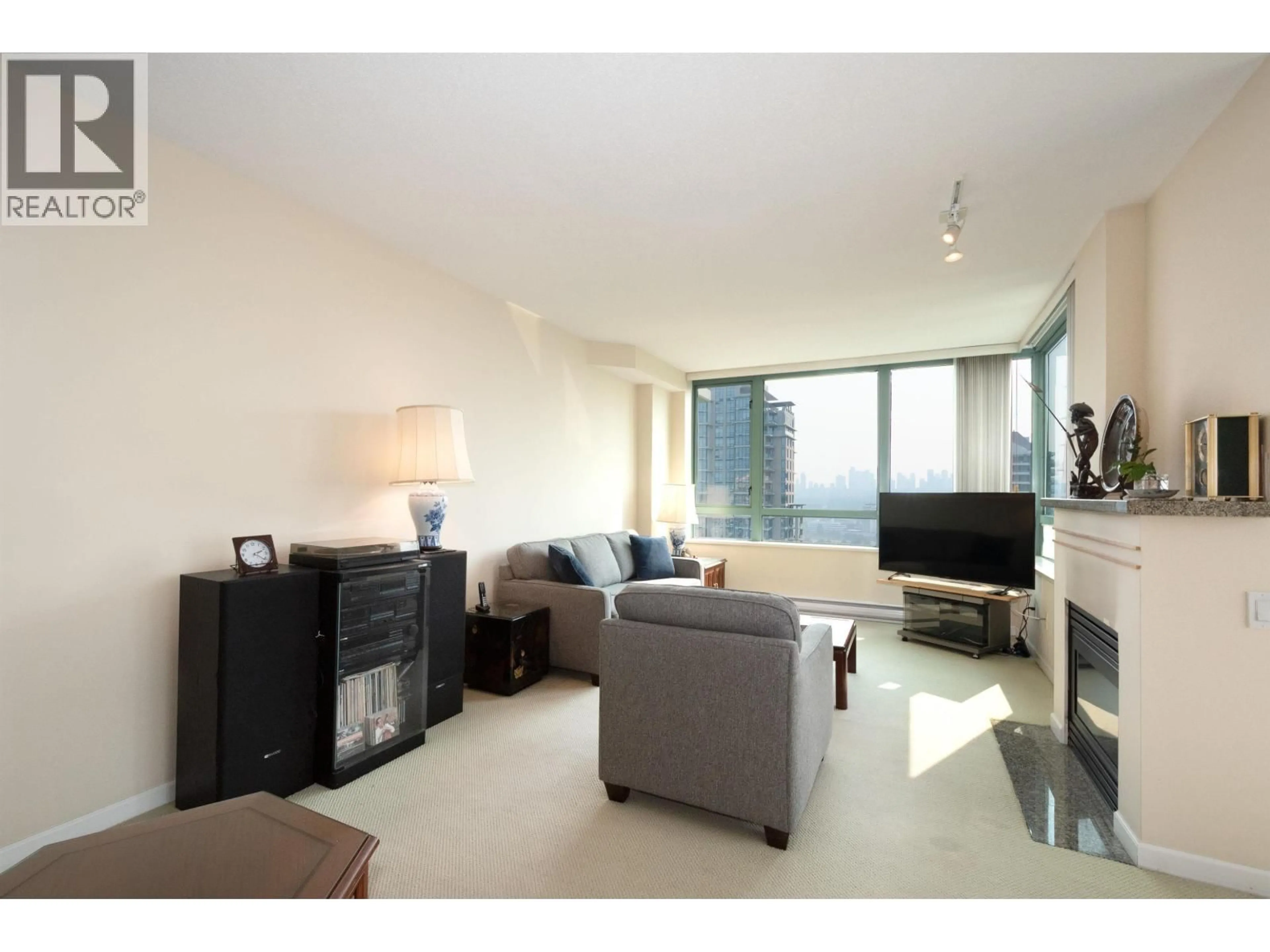 Living room with furniture, unknown for 2402 - 4398 BUCHANAN STREET, Burnaby British Columbia V5C6R7