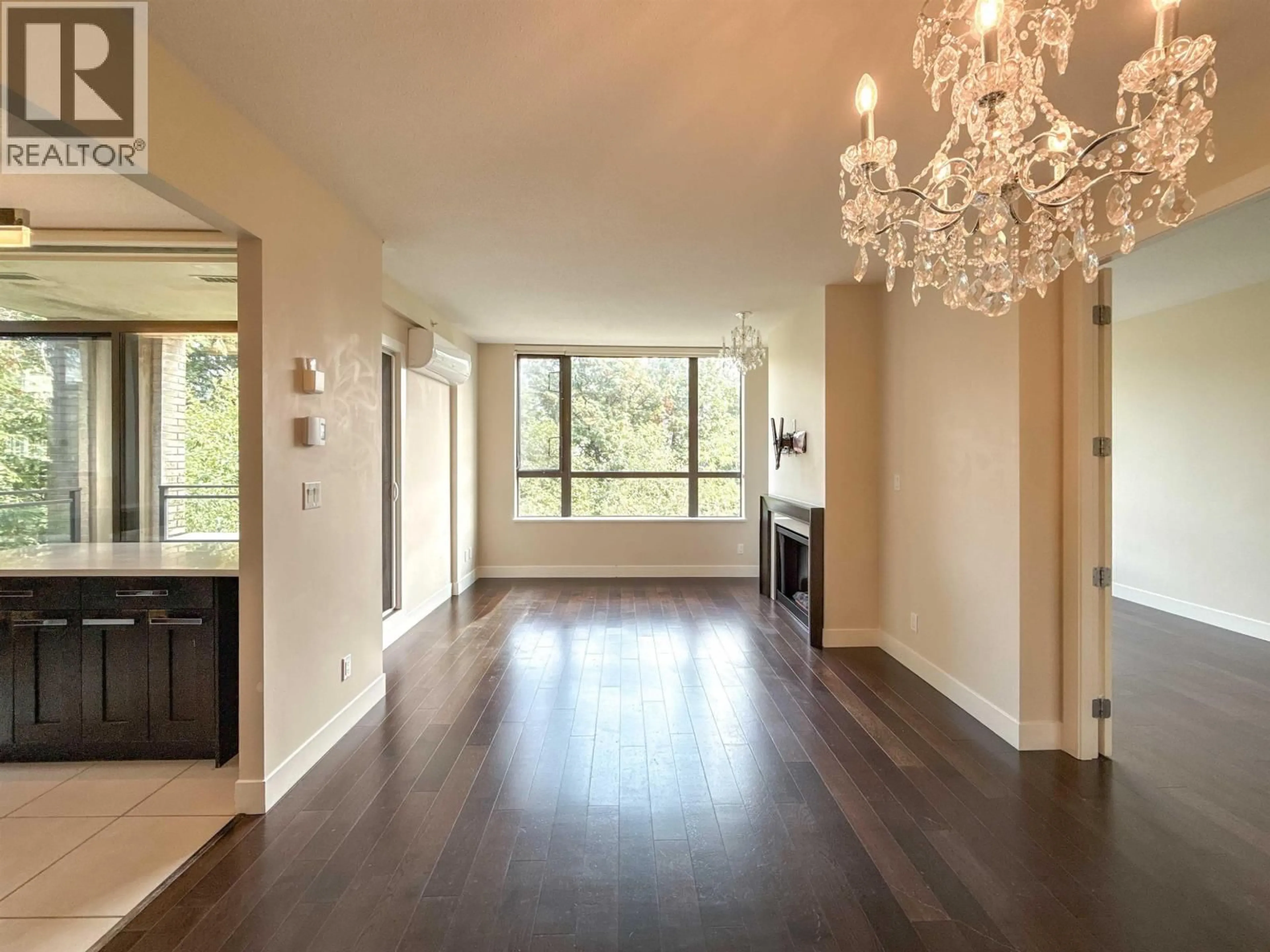Unknown for 502 - 9300 UNIVERSITY CRESCENT, Burnaby British Columbia V5A4X9