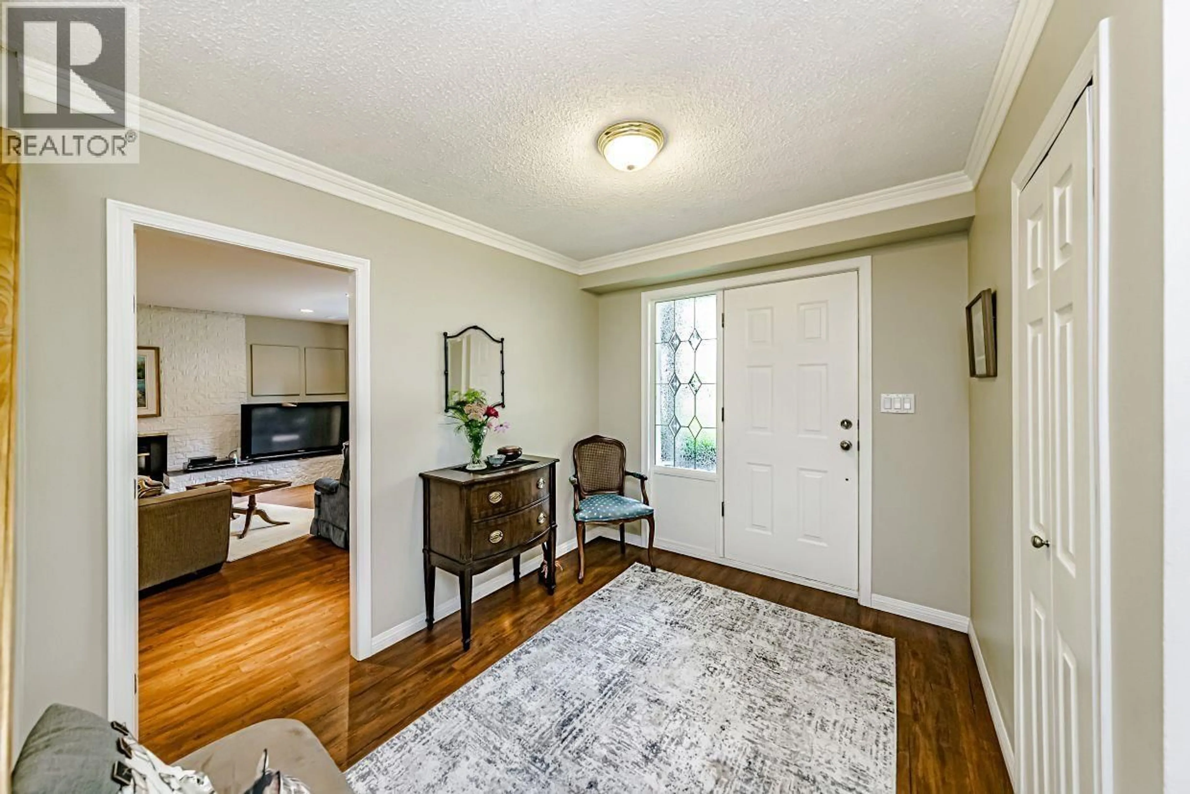 Indoor entryway for 2294 STANWOOD AVENUE, Coquitlam British Columbia V3K3A6