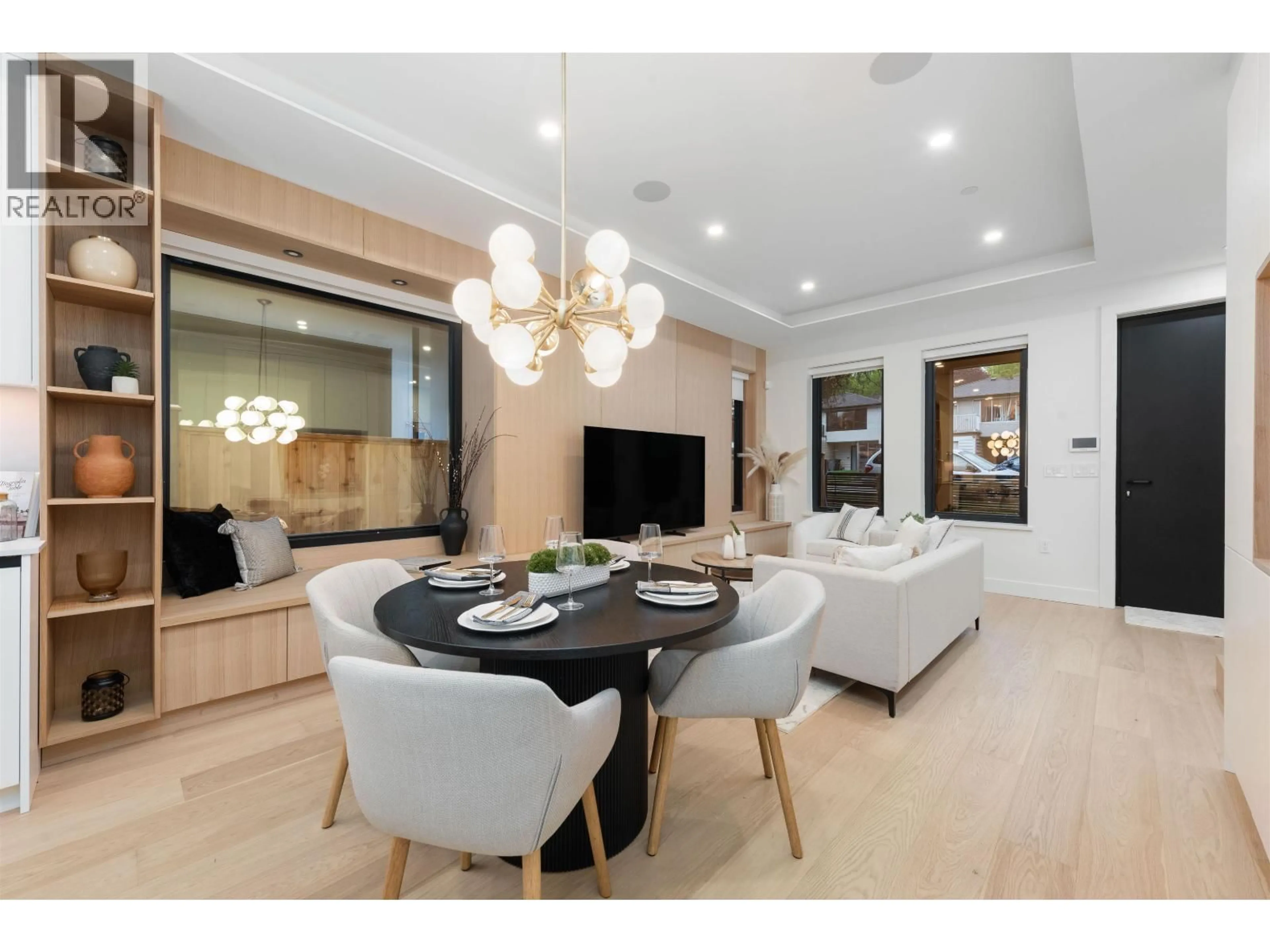 Unknown for 1 - 4895 MOSS STREET, Vancouver British Columbia V5R3T3