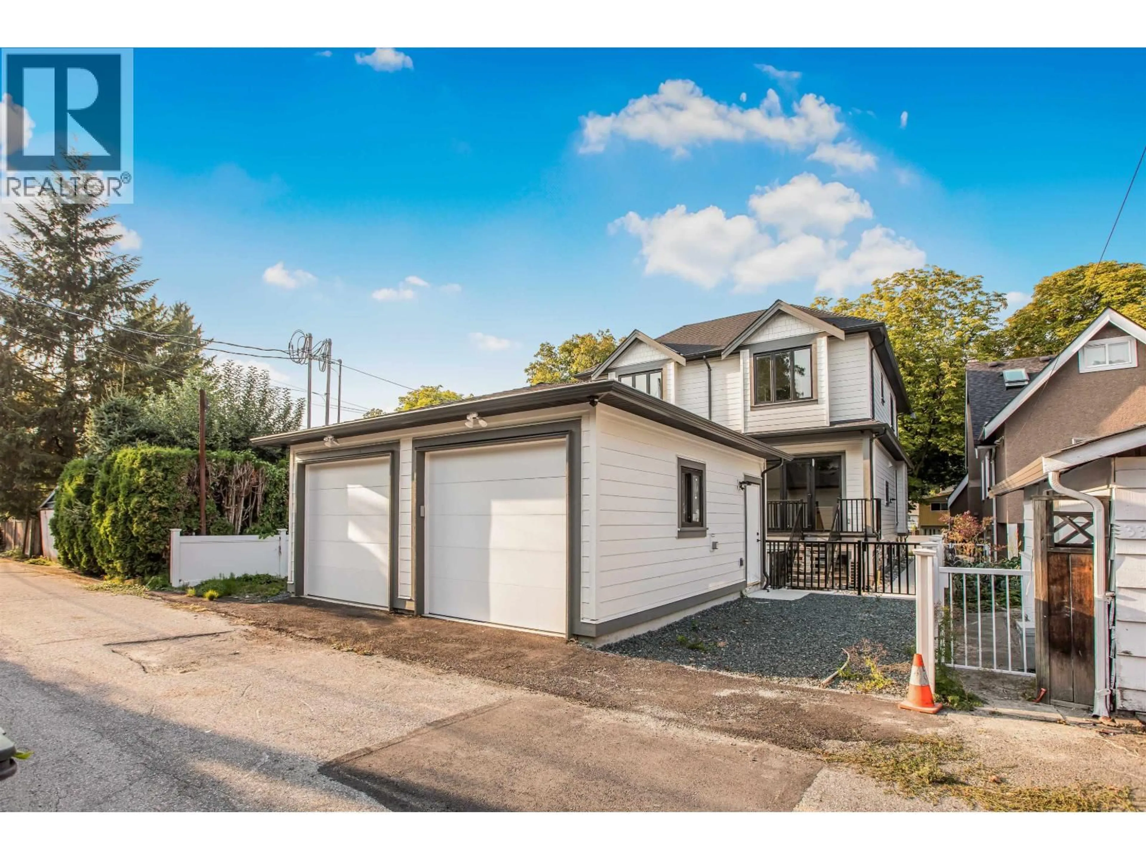 Unknown for 3336 14TH AVENUE, Vancouver British Columbia V6R2V8