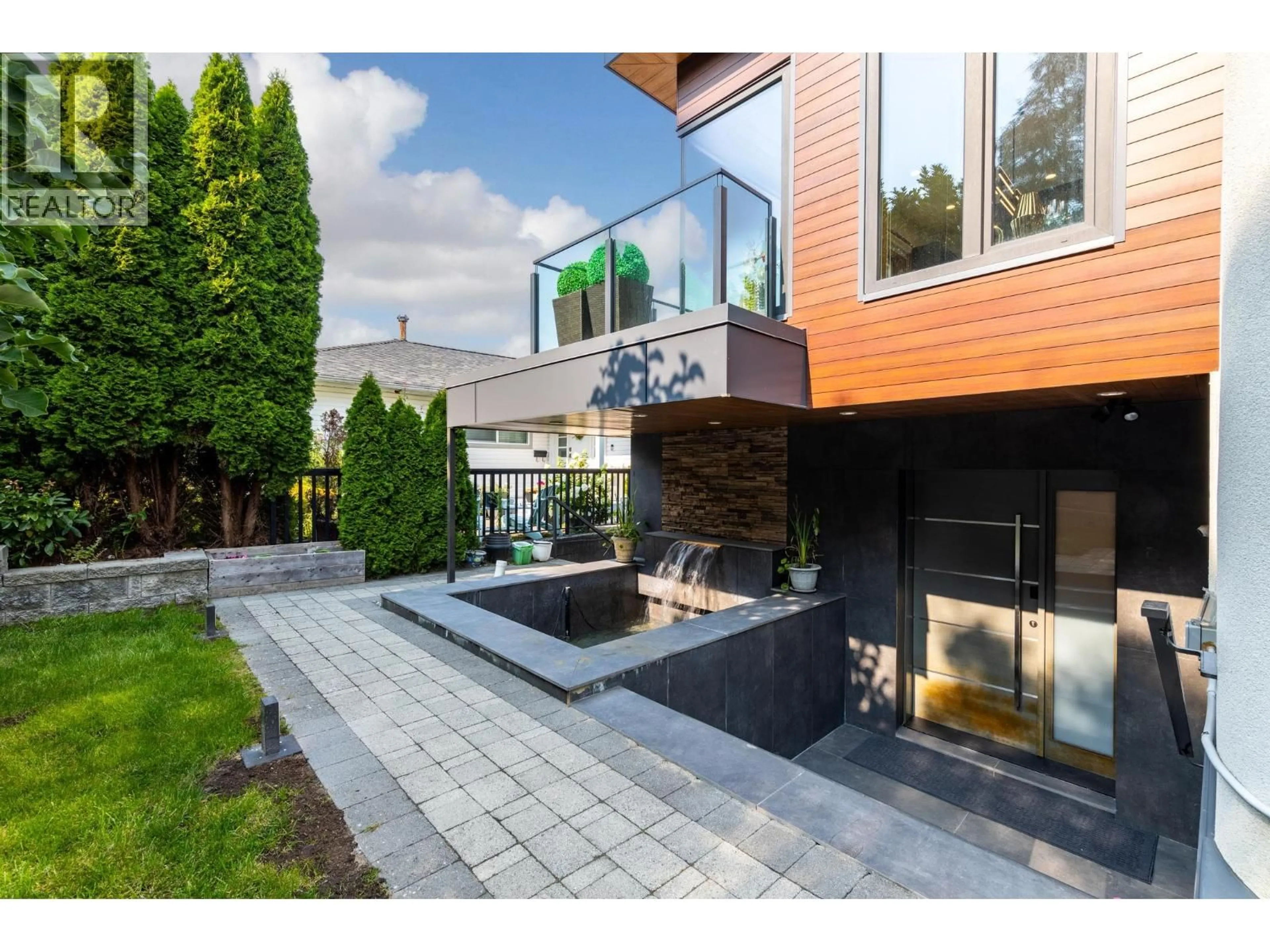 Patio, street for 2863 KING EDWARD AVENUE, Vancouver British Columbia V6L1V1