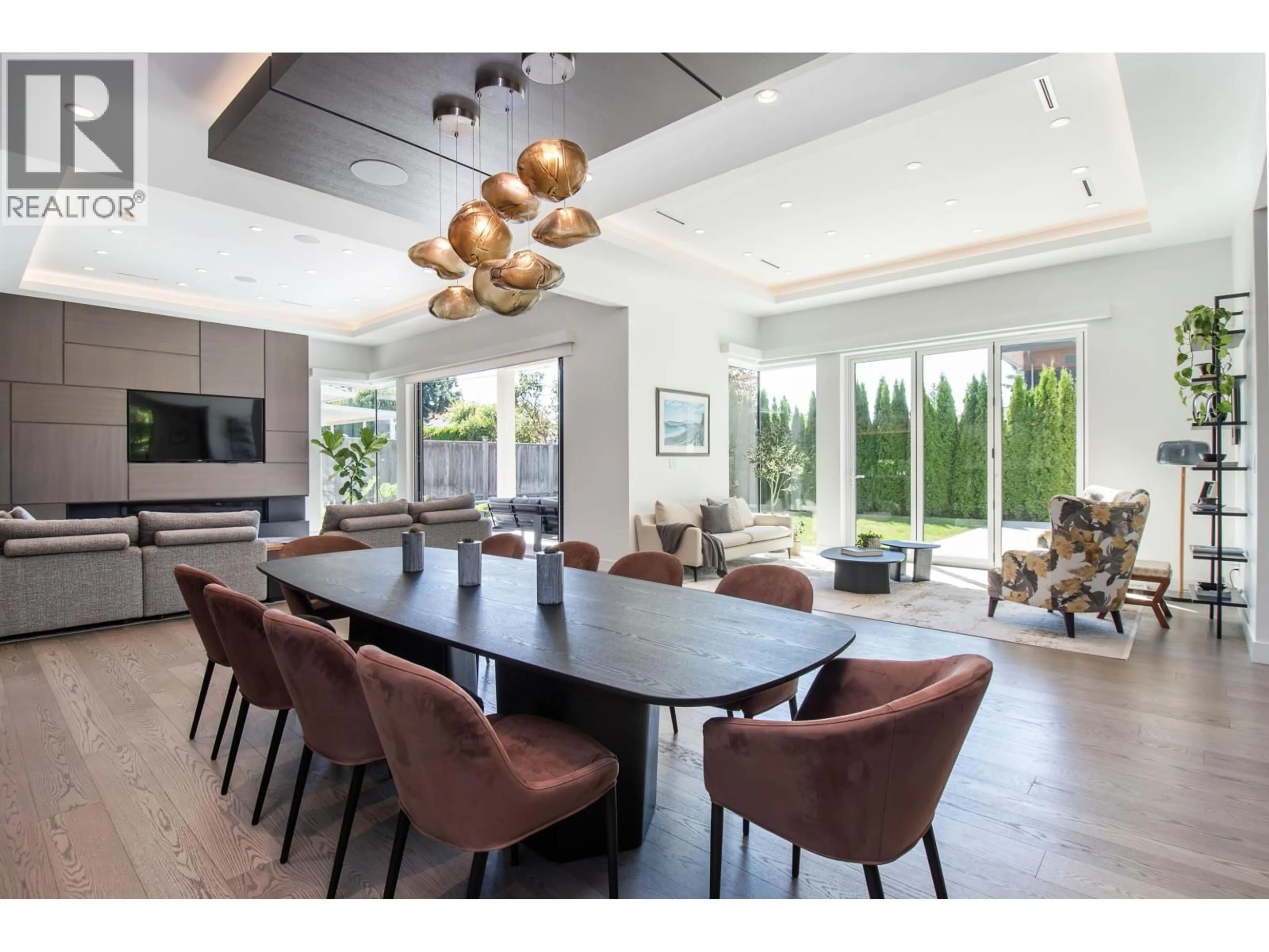 Dining room, unknown for 4262 LIONS AVENUE, North Vancouver British Columbia V7R3S5