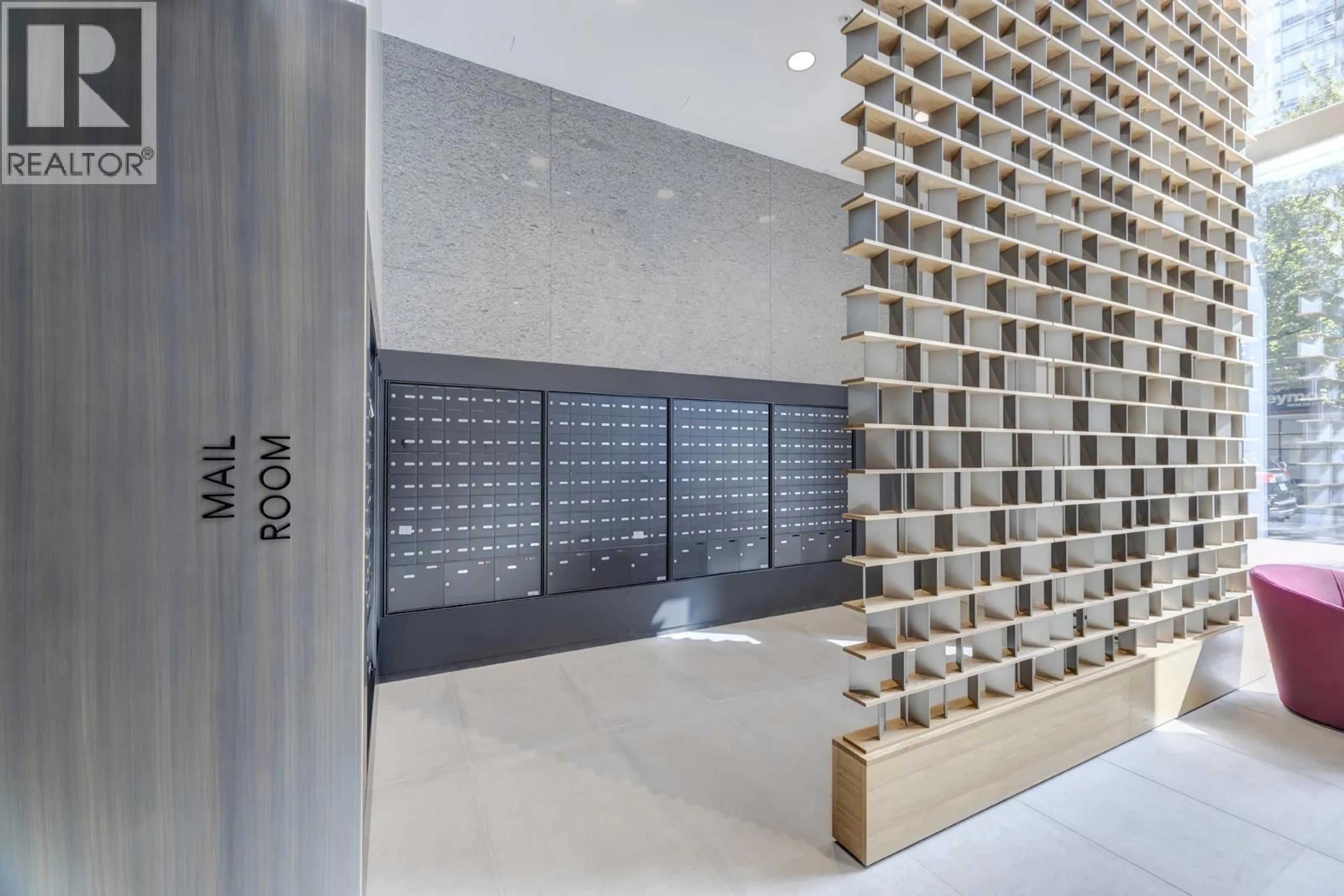Indoor foyer for 1208 - 1289 HORNBY STREET, Vancouver British Columbia V6Z1W2