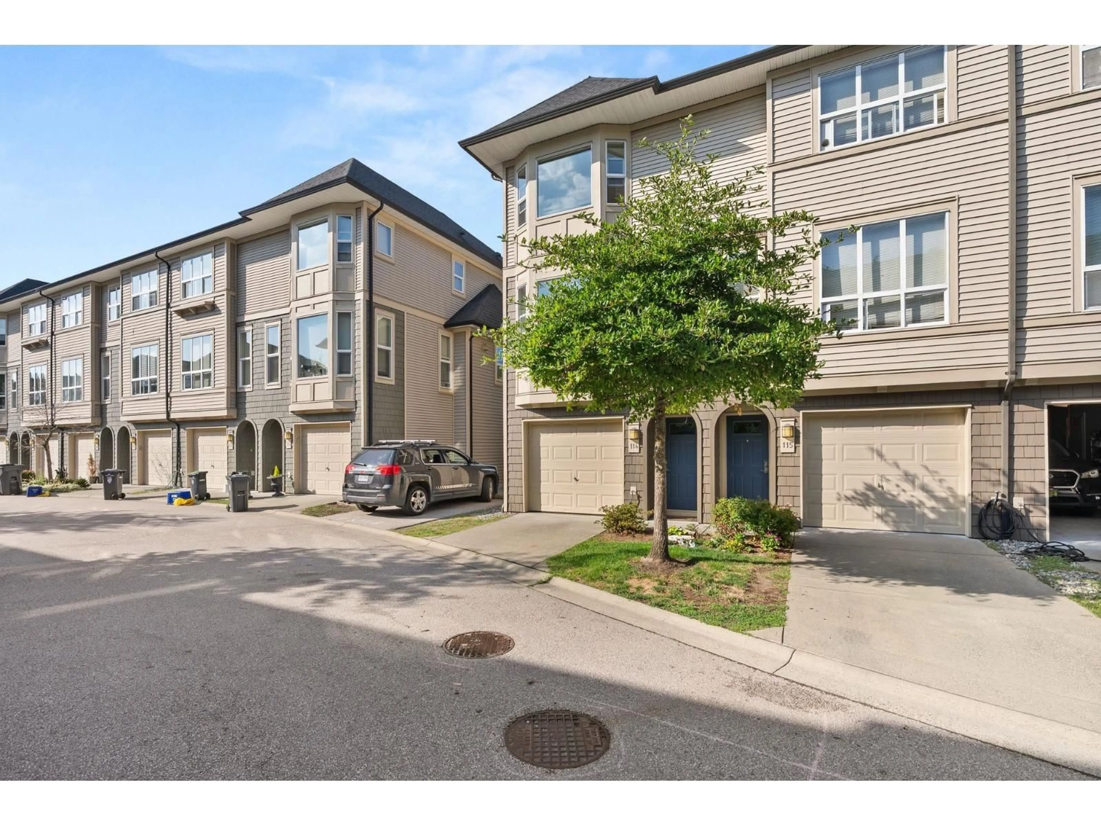 A pic from outside/outdoor area/front of a property/back of a property/a pic from drone, street for 114 - 7938 209, Langley British Columbia V2Y0J7