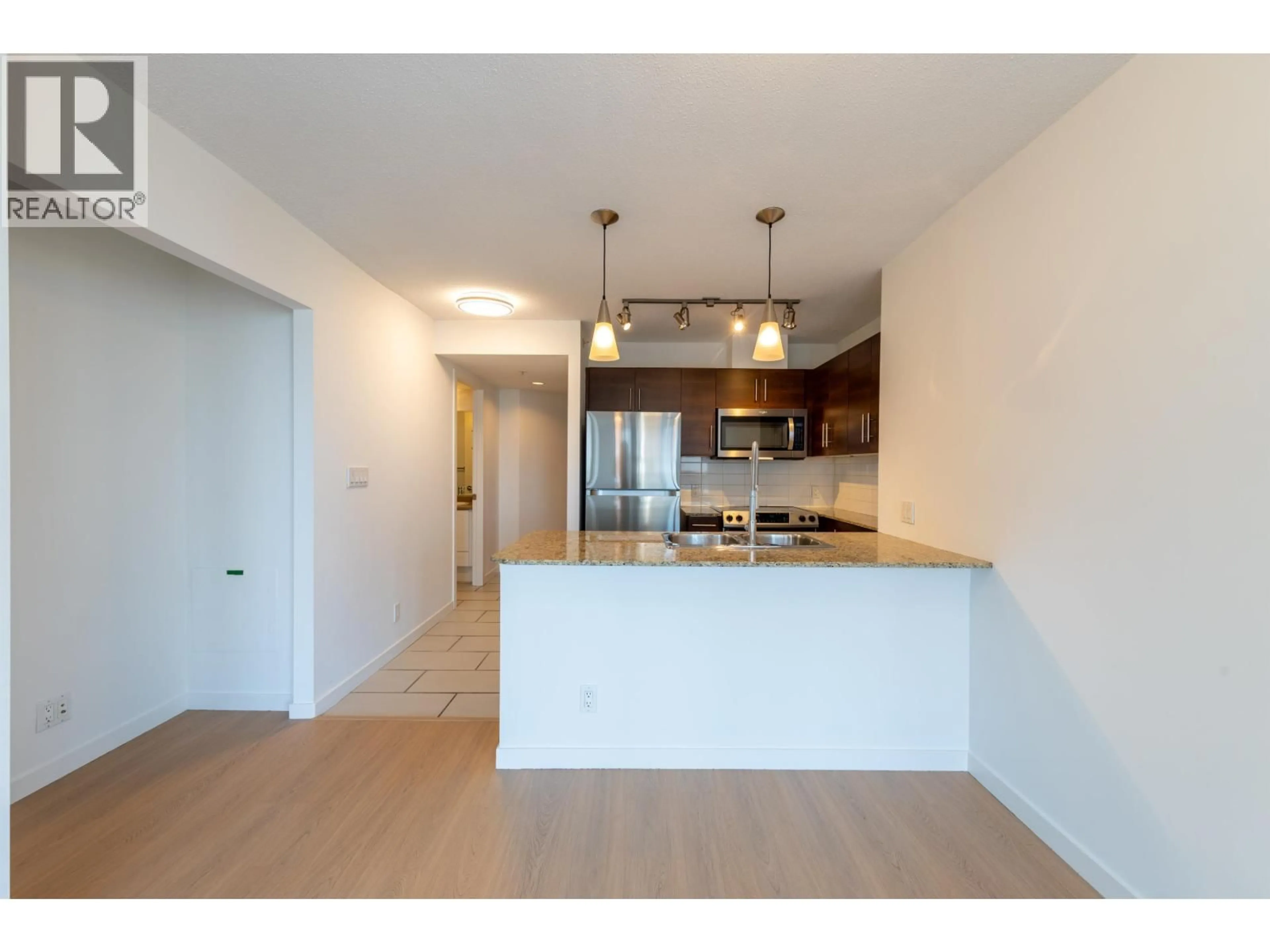 Open concept kitchen, unknown for 1205 - 814 ROYAL AVENUE, New Westminster British Columbia V3M1J9