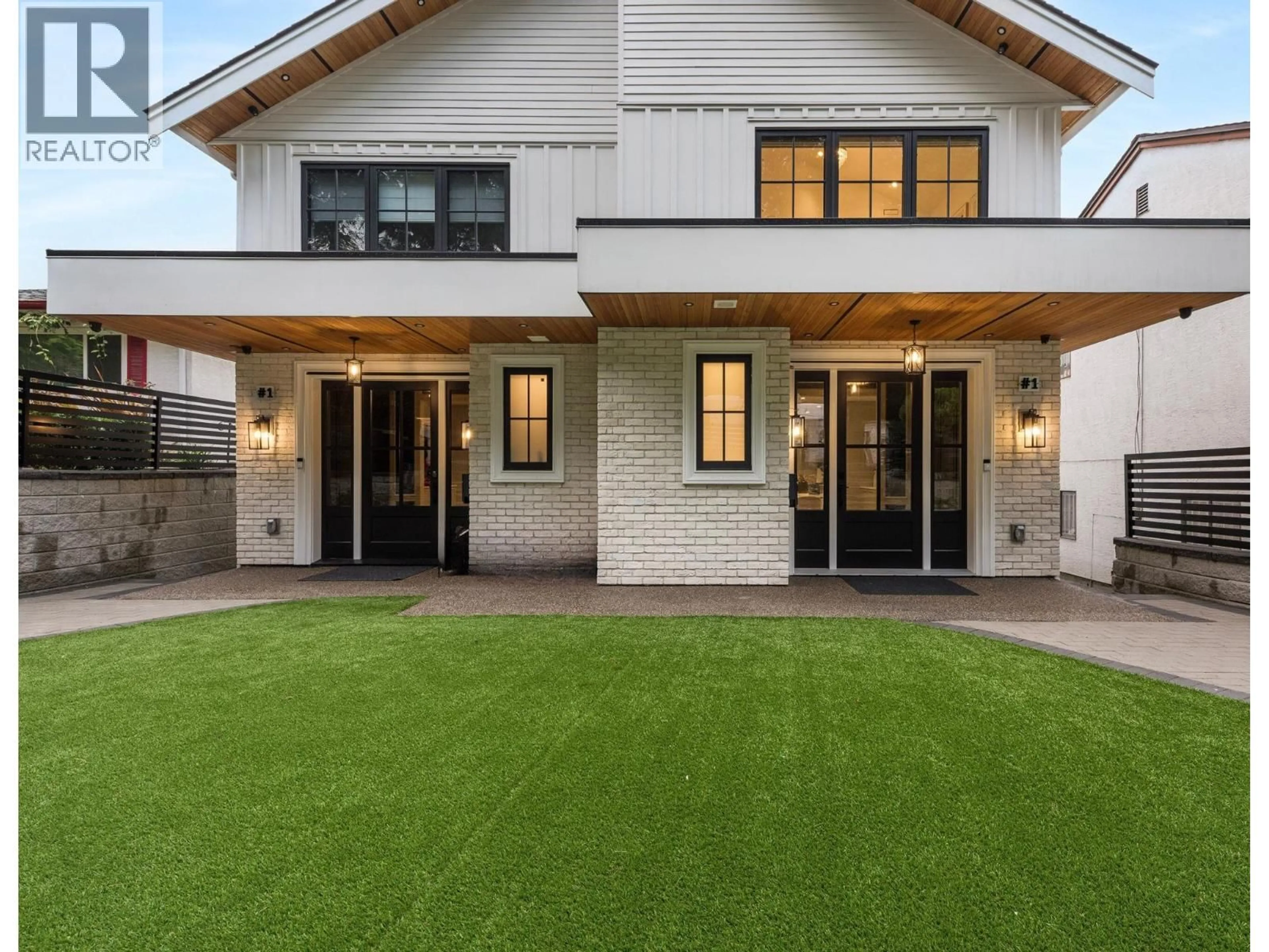 Home with vinyl exterior material, street for 2173 VANNESS AVENUE, Vancouver British Columbia V5N2M1