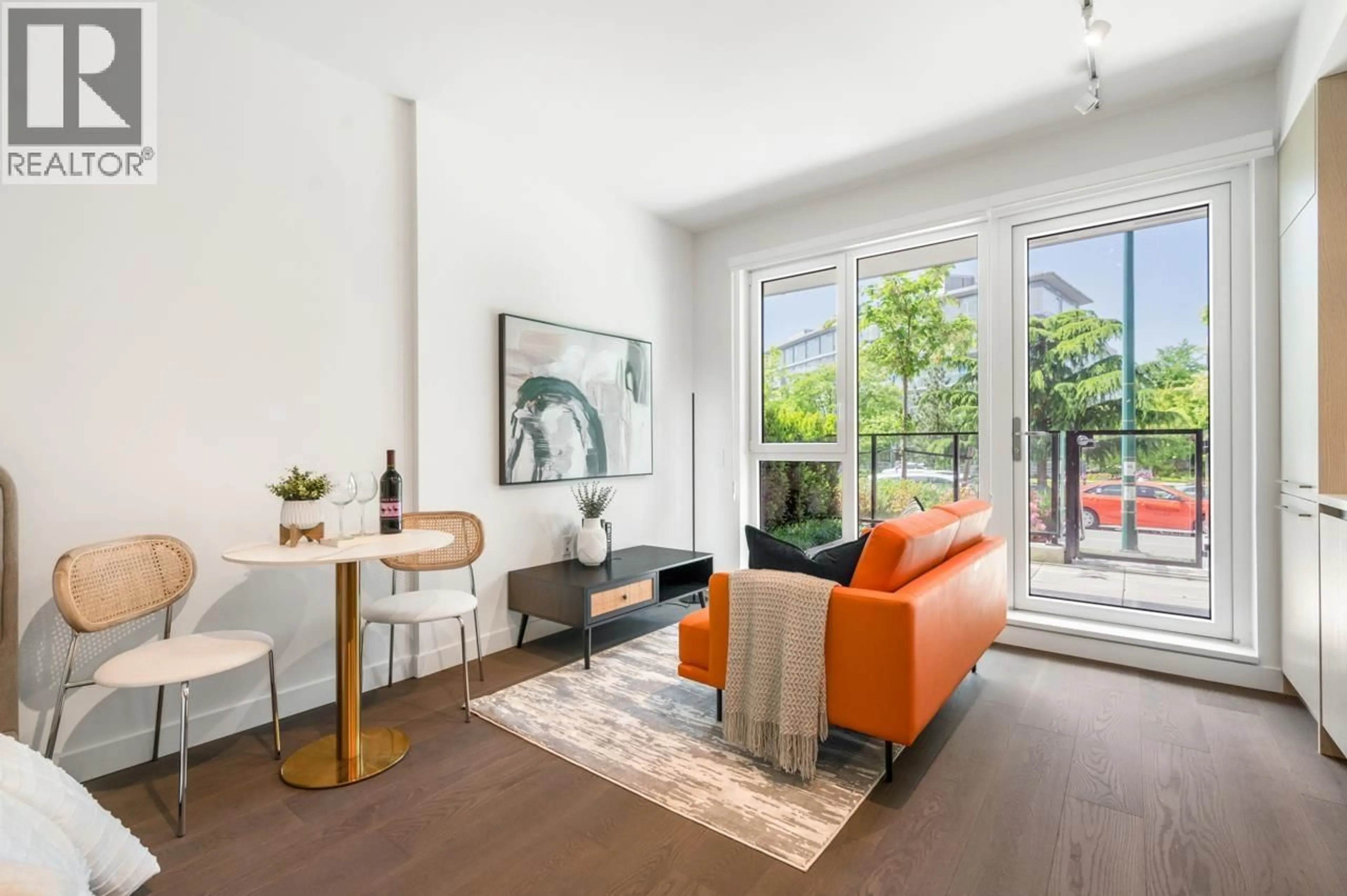 Living room with furniture, unknown for 114 - 5168 CAMBIE STREET, Vancouver British Columbia V5Z0K7