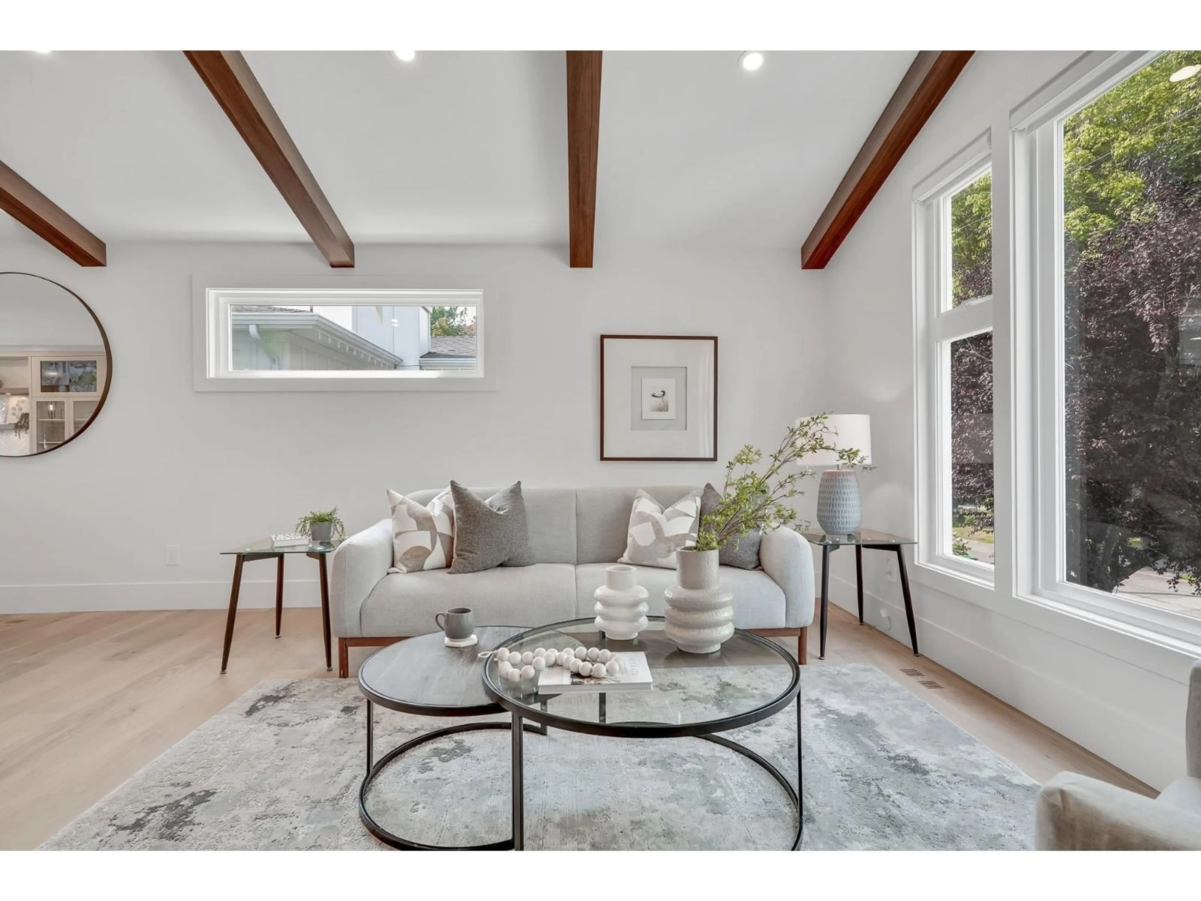 Living room with furniture, unknown for 12660 14B, Surrey British Columbia V4A1J6