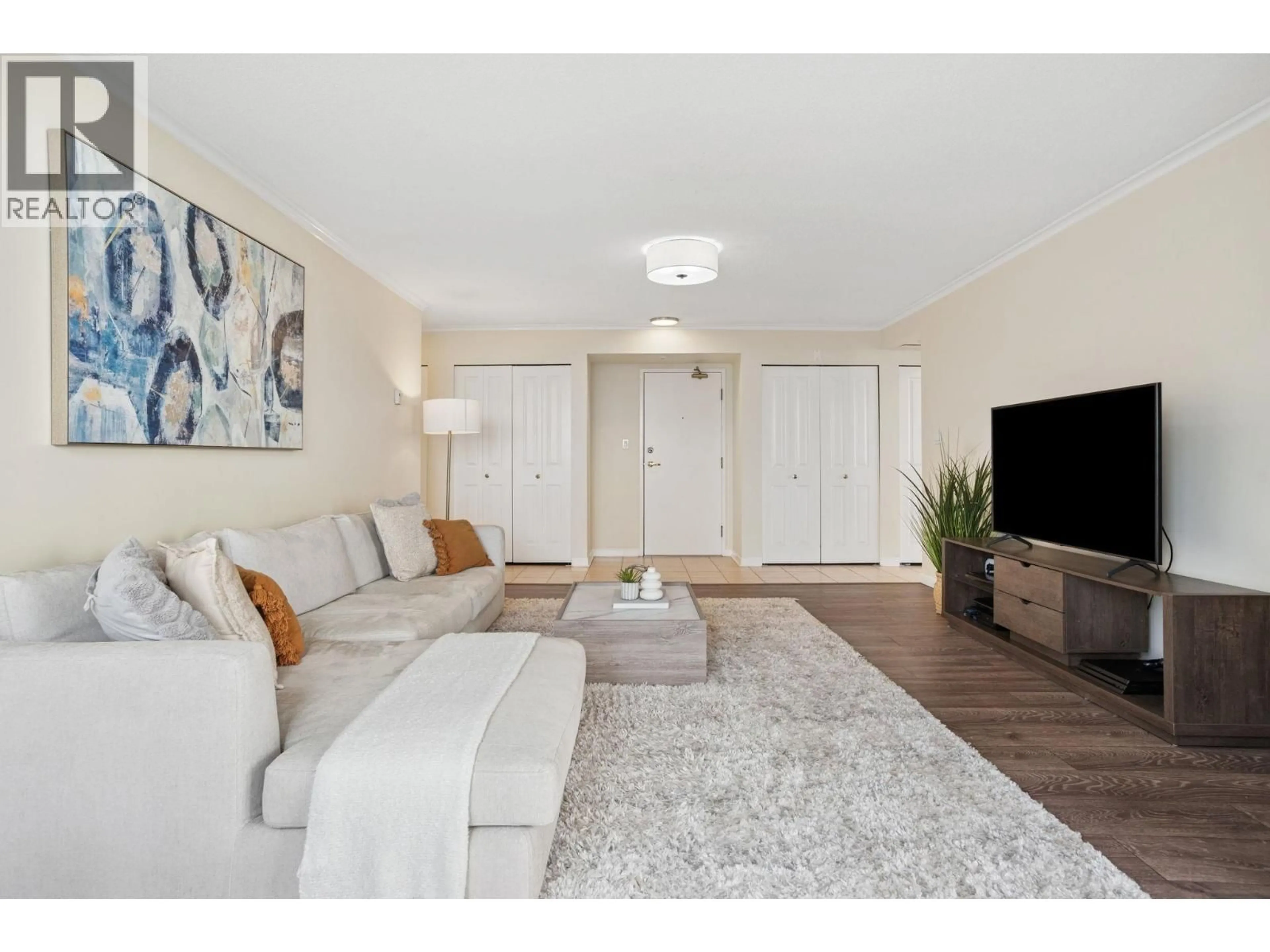 Living room with furniture, unknown for 2109 - 7077 BERESFORD STREET, Burnaby British Columbia V5E4J5