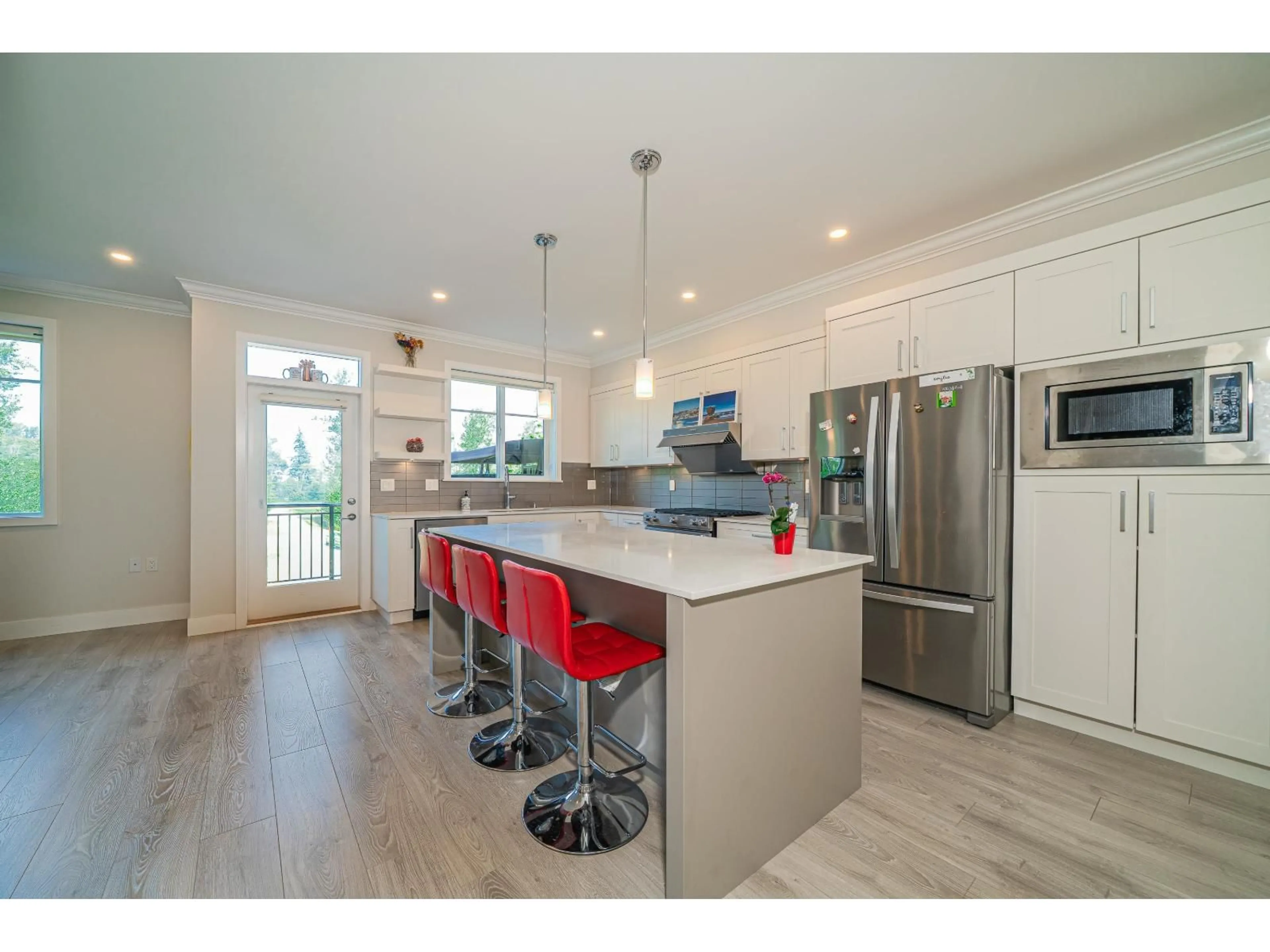 Open concept kitchen, unknown for 64 - 15665 MOUNTAIN VIEW DRIVE, Surrey British Columbia V3Z0W8